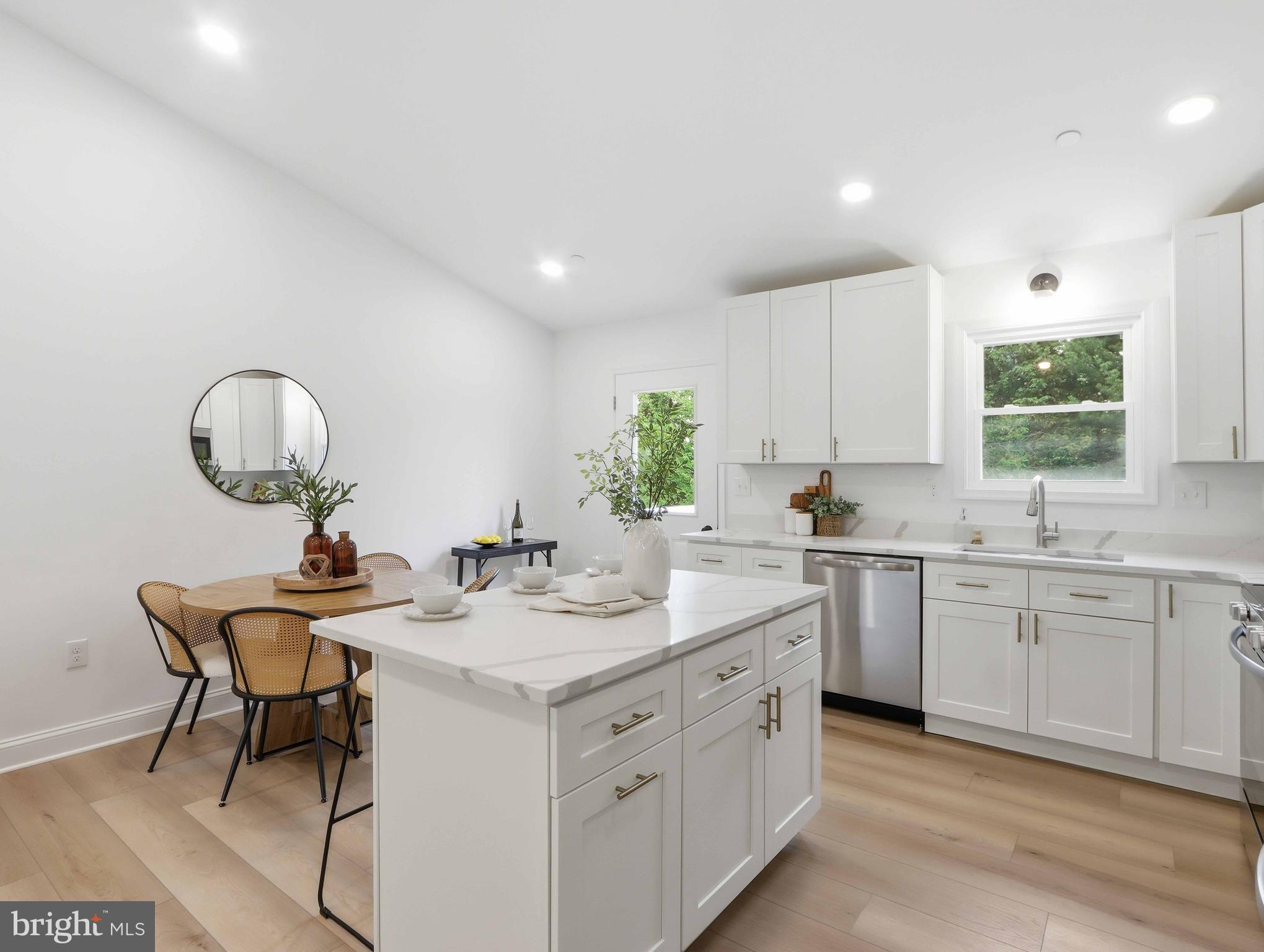 AUTUMN RIDGE - Residential