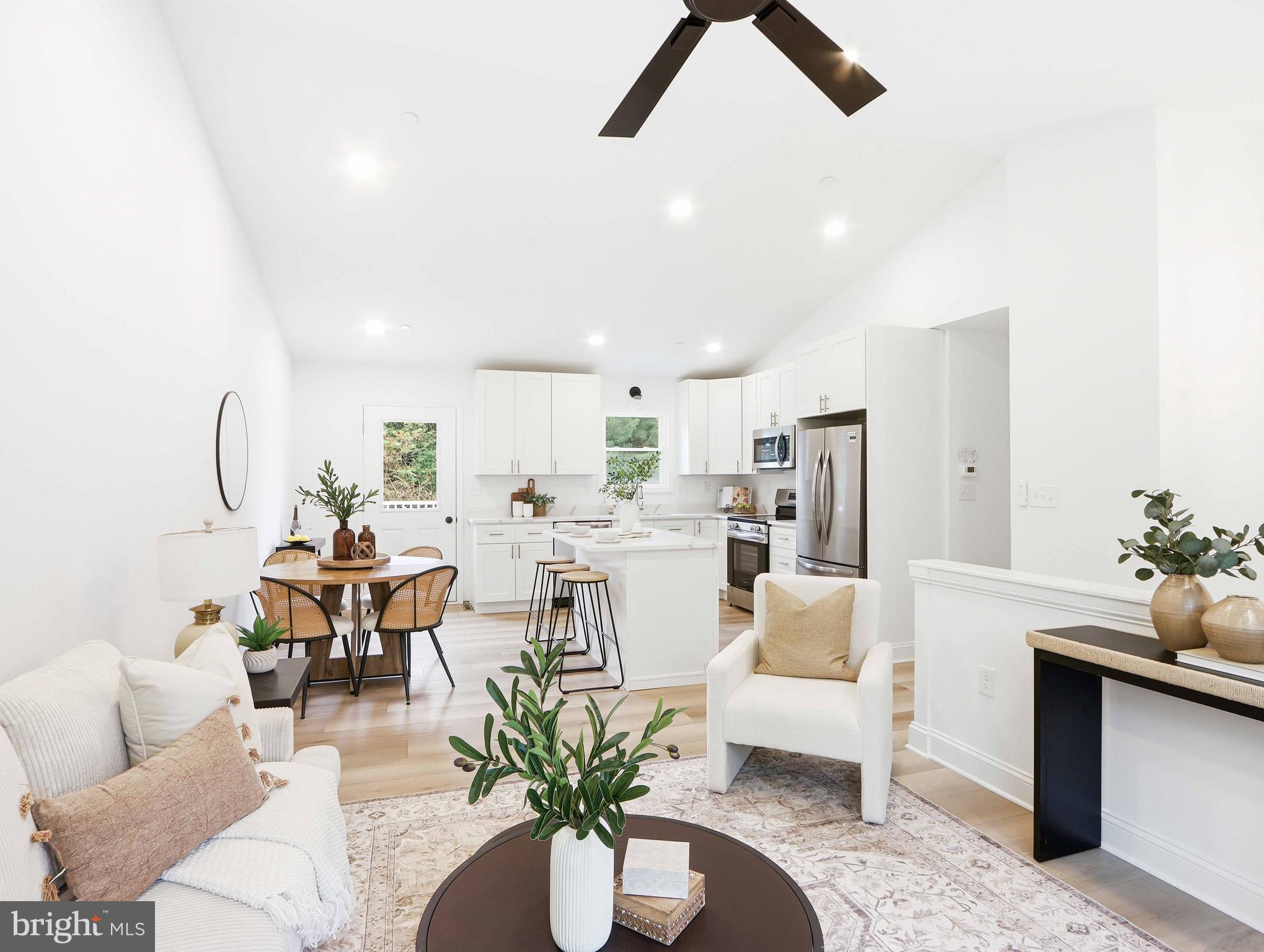 683 SUNFLOWER COURT