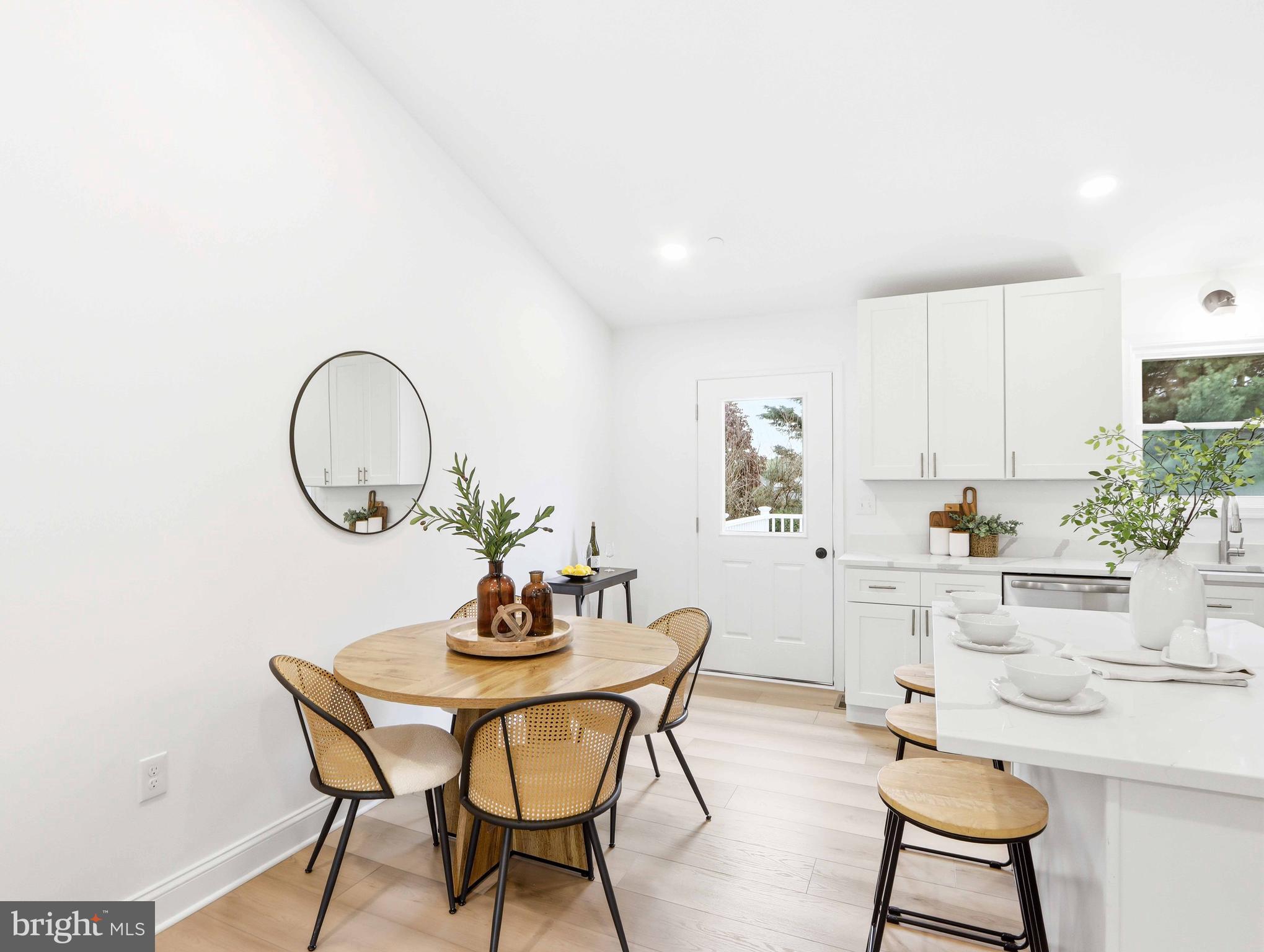 AUTUMN RIDGE - Residential
