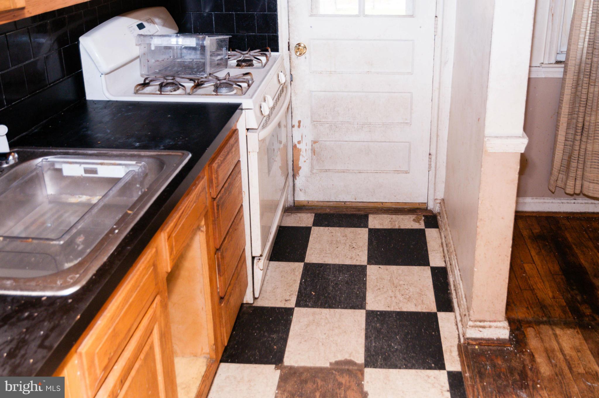 WYMAN PARK HAMPDEN - Residential