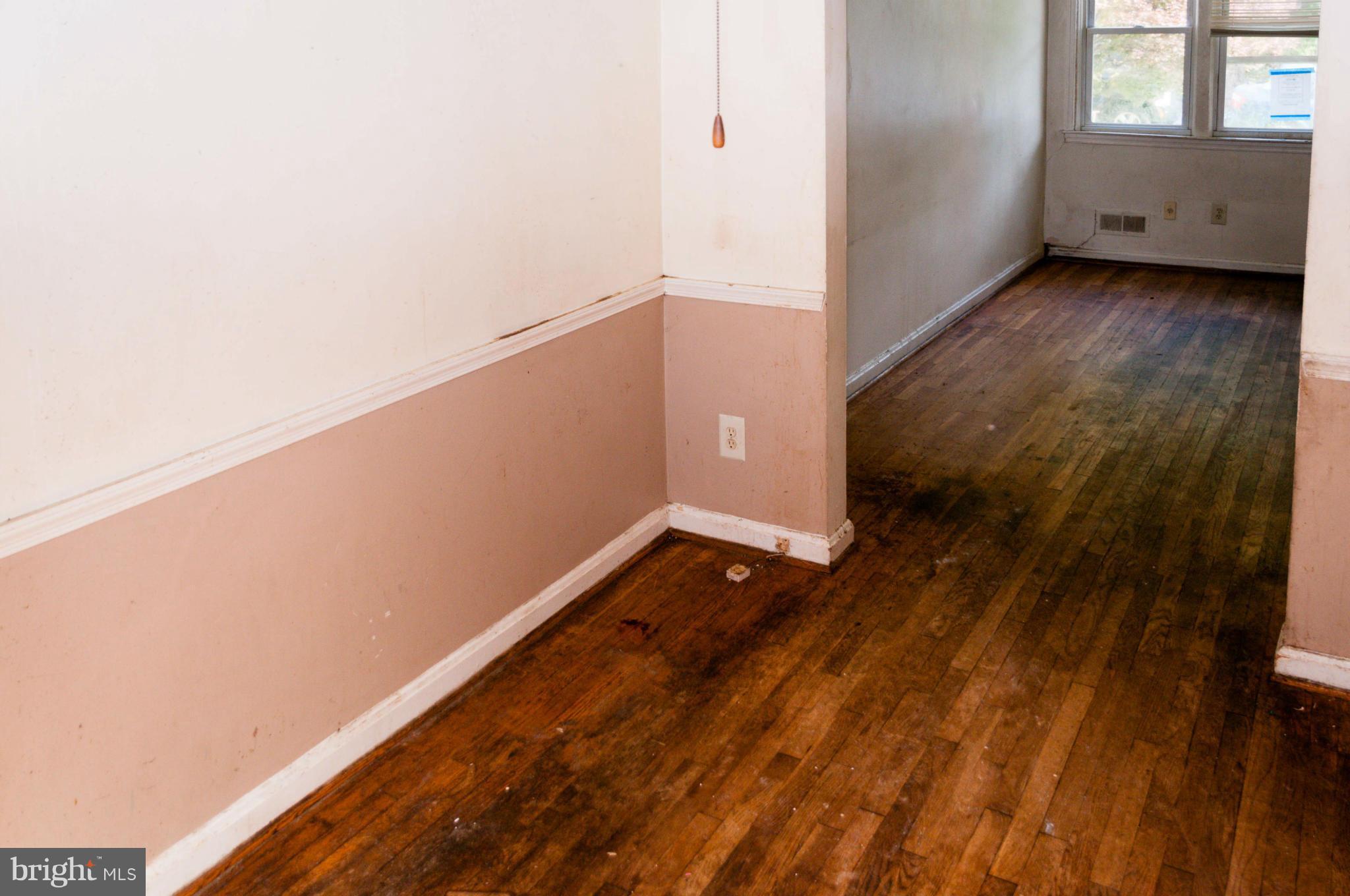 WYMAN PARK HAMPDEN - Residential