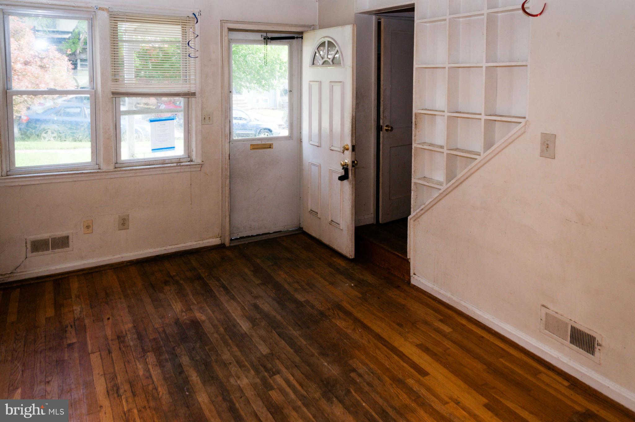 WYMAN PARK HAMPDEN - Residential