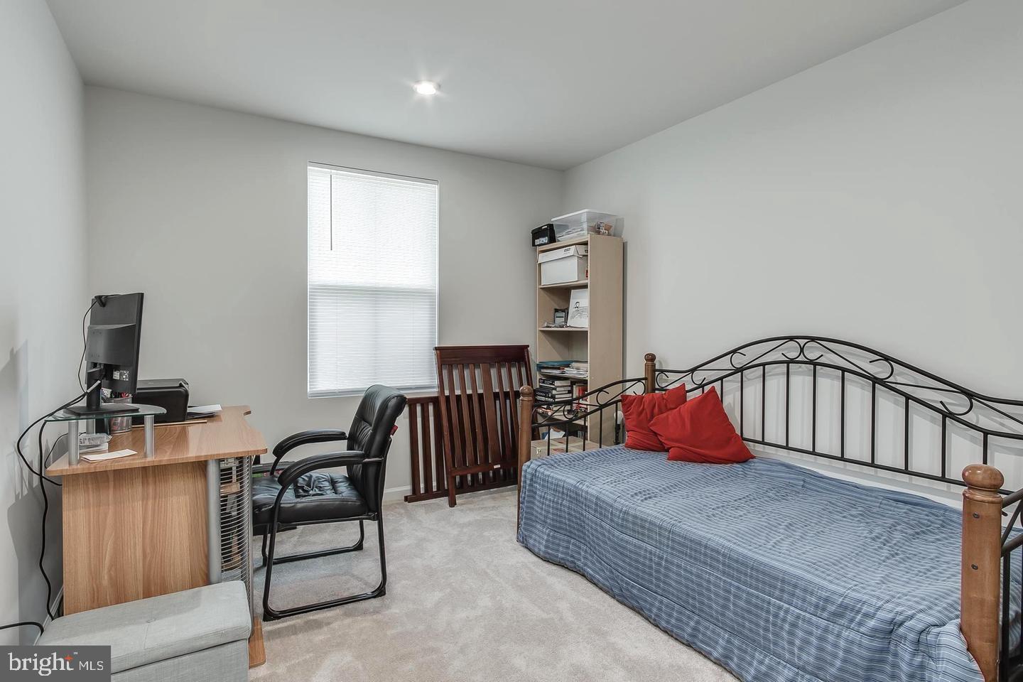 CARDINAL POINTE - Residential