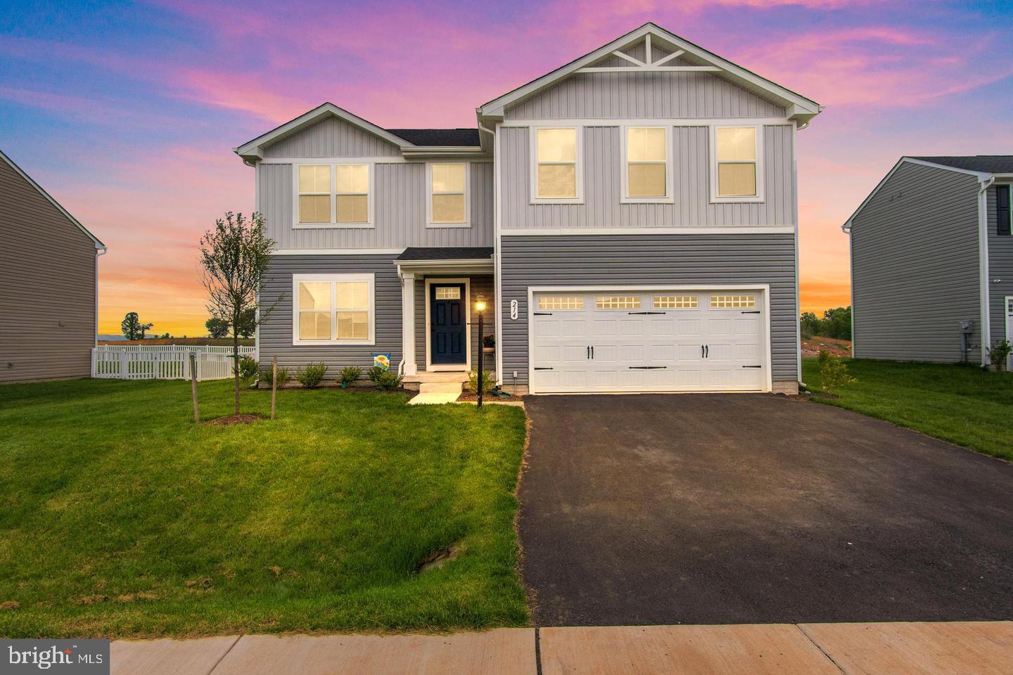 CARDINAL POINTE - Residential