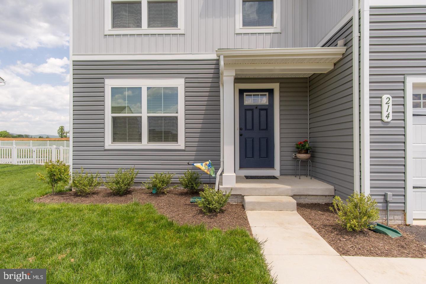 CARDINAL POINTE - Residential