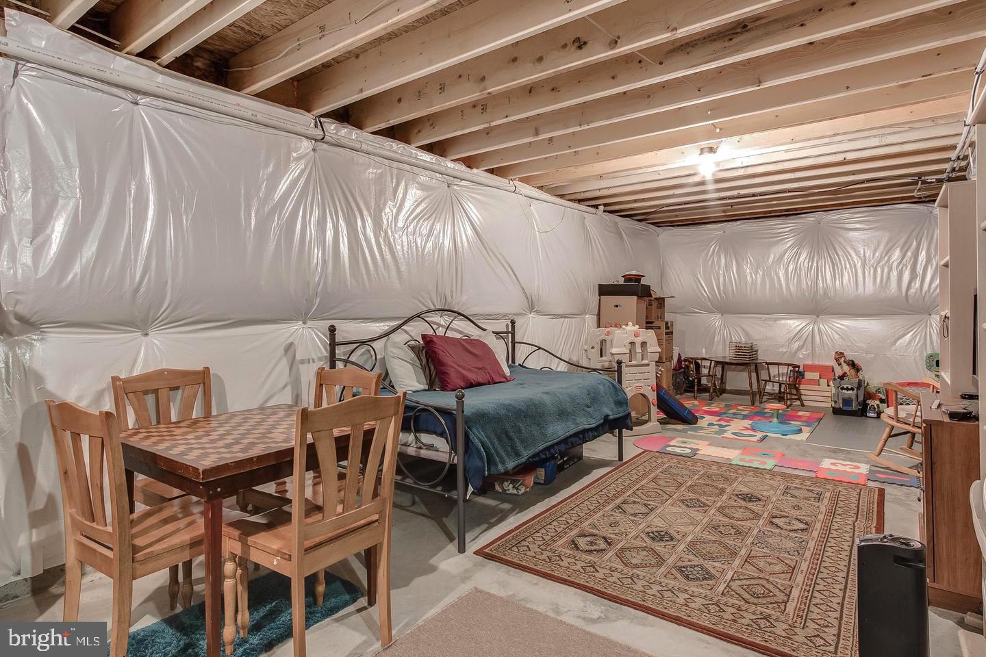 CARDINAL POINTE - Residential