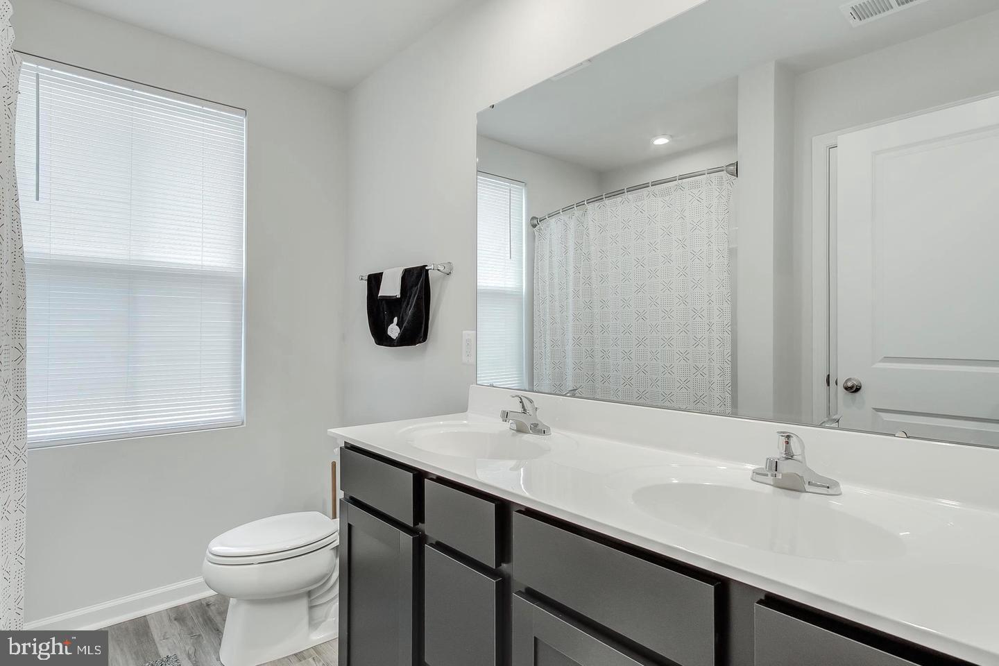 CARDINAL POINTE - Residential