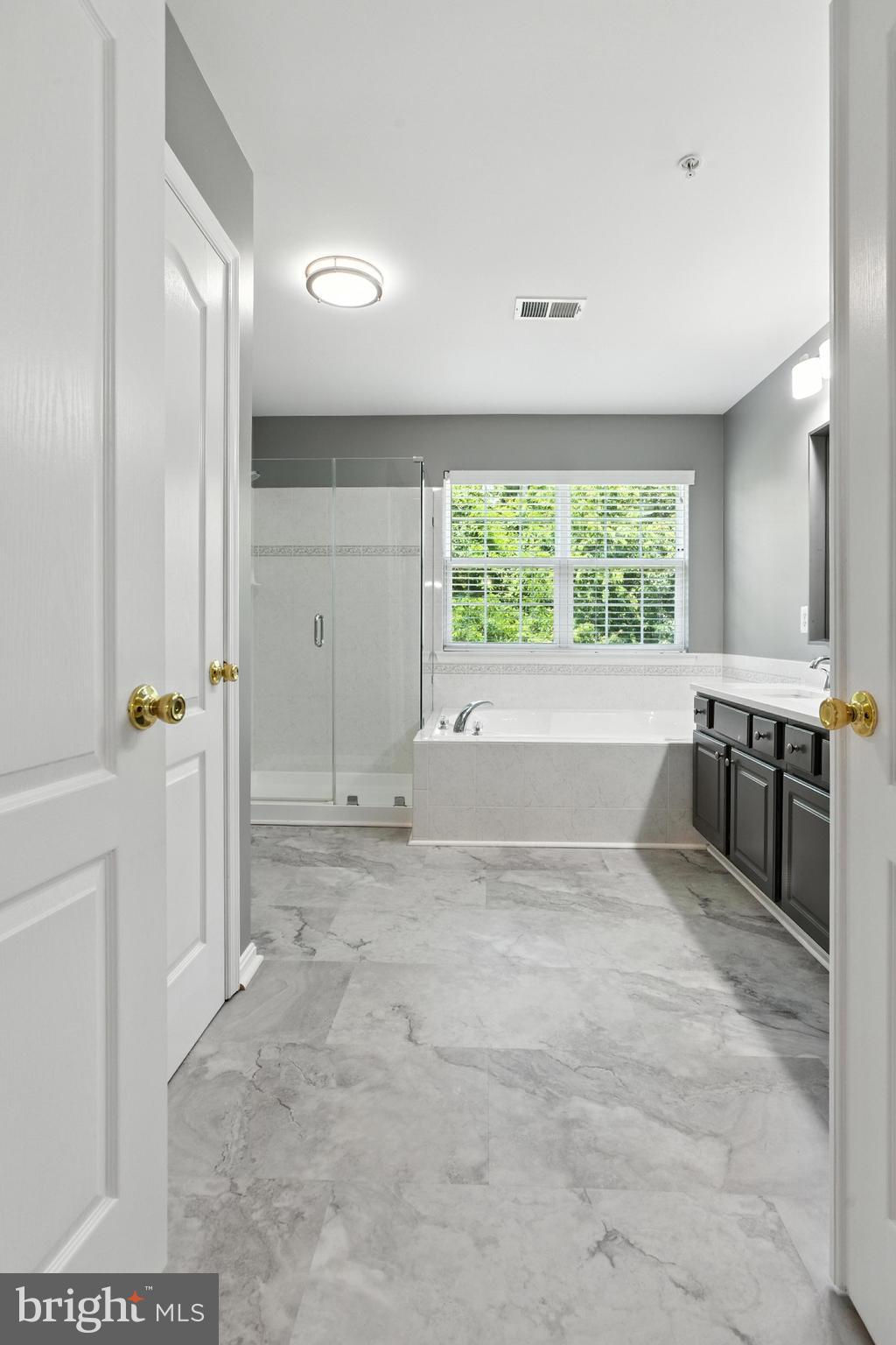 ROSE VALLEY-PLAT EIGHT> - Residential