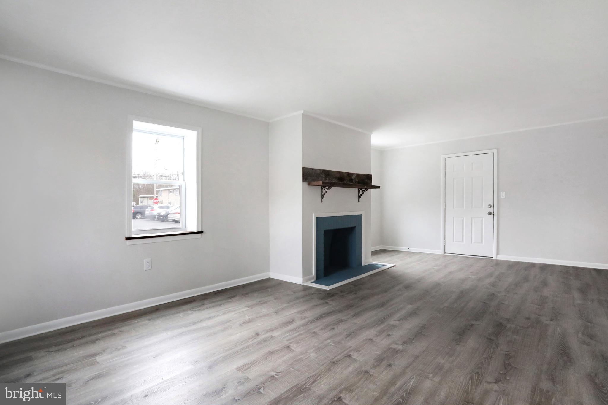 SHEPHERDSTOWN CORPORATION - Residential Lease