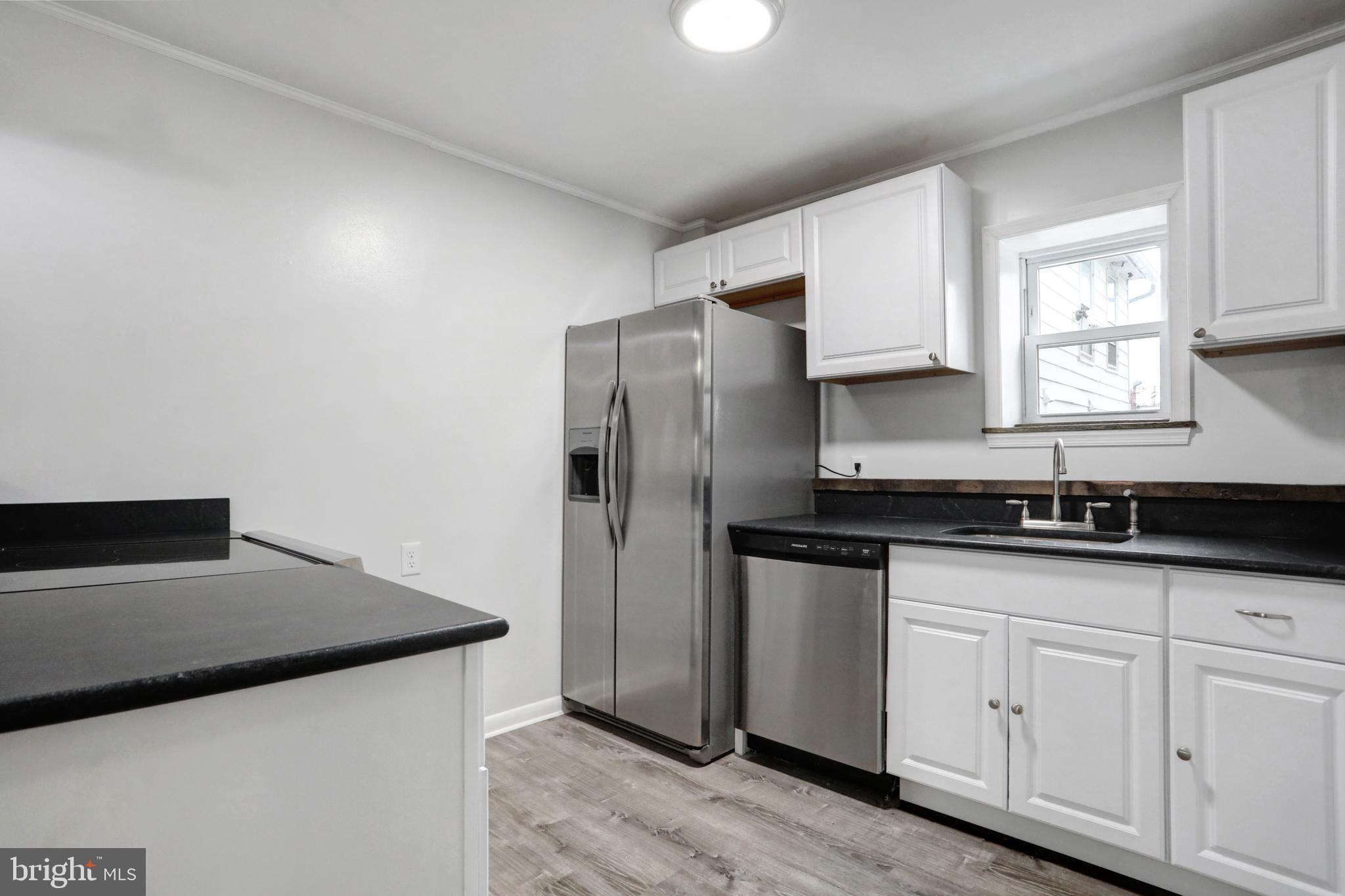 SHEPHERDSTOWN CORPORATION - Residential Lease