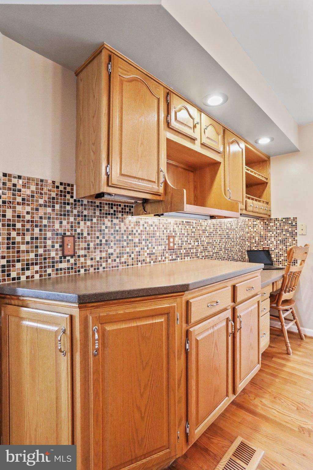 OVERLOOK WOODS - Residential