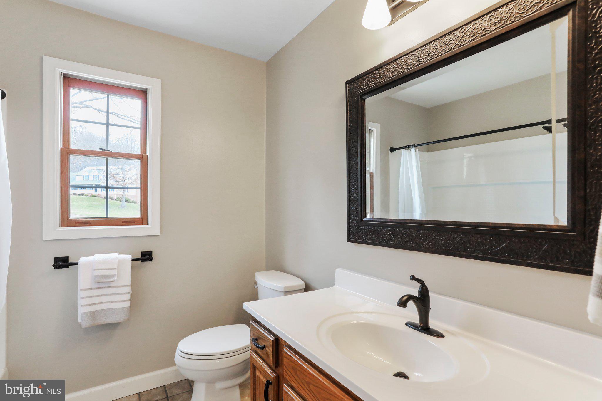 OVERLOOK WOODS - Residential