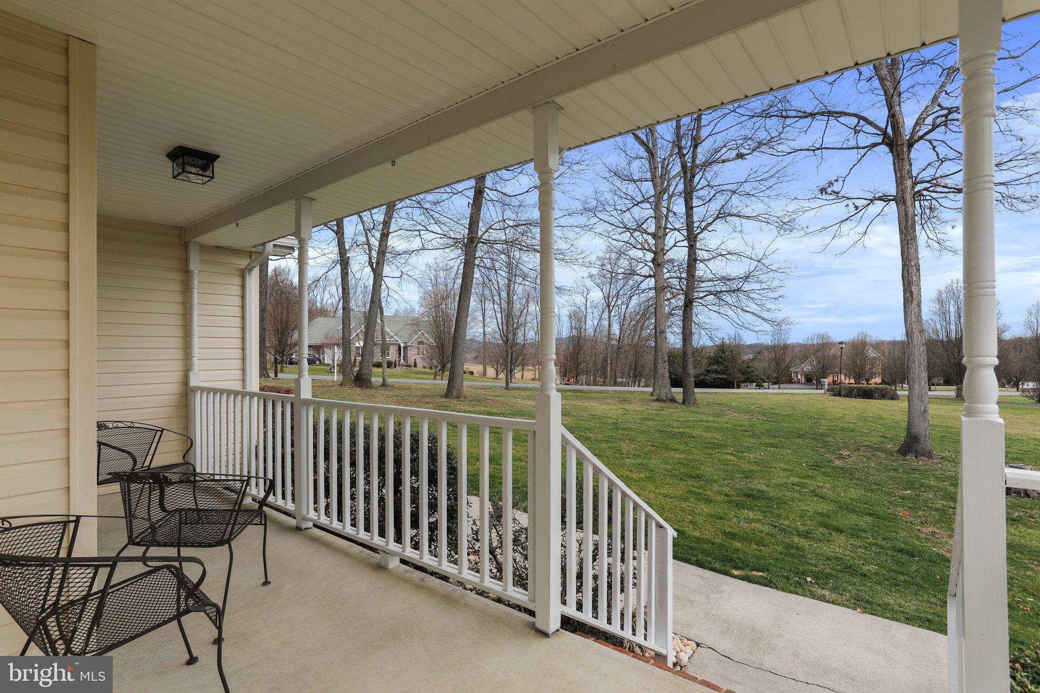 OVERLOOK WOODS - Residential