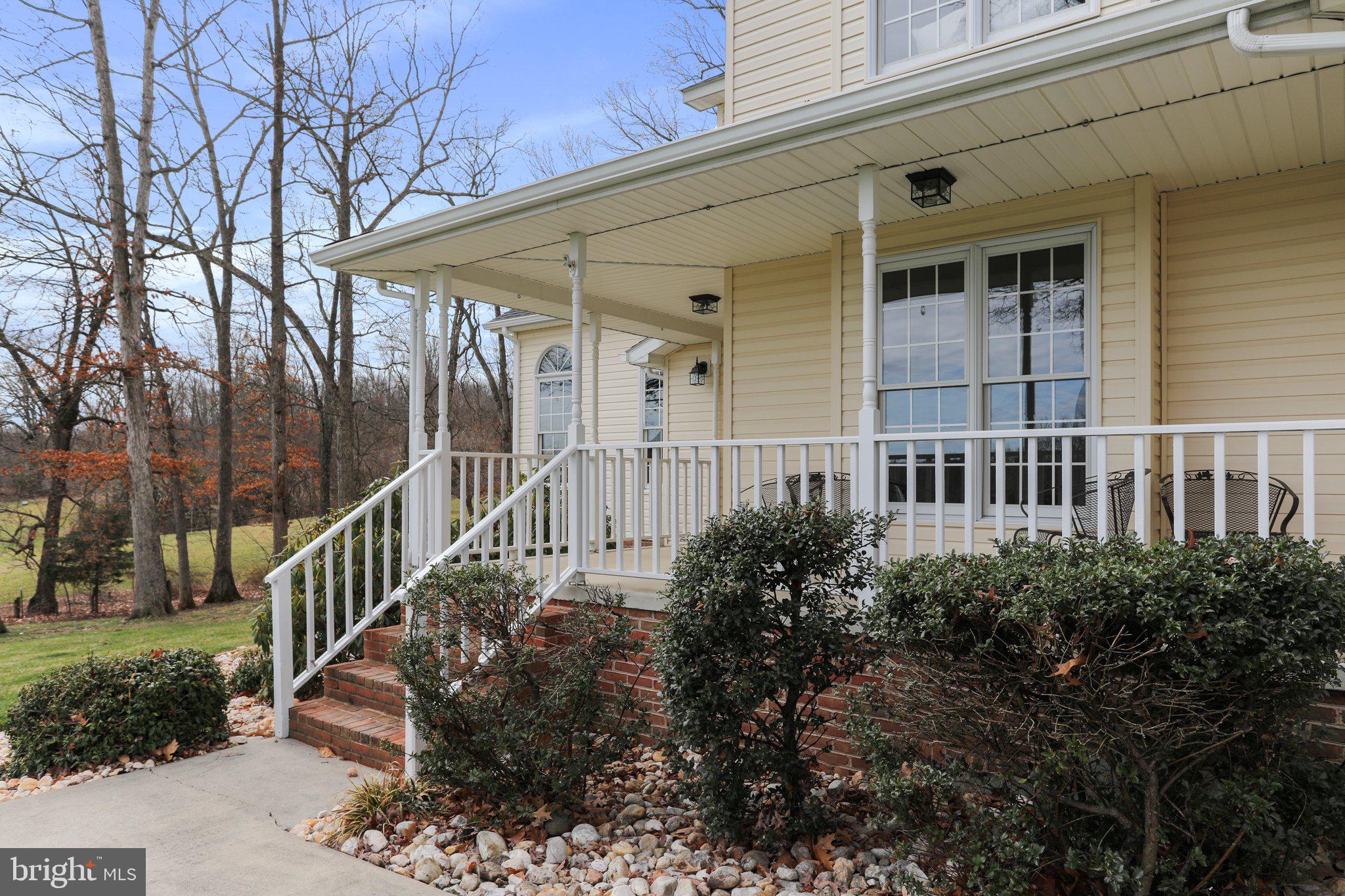 OVERLOOK WOODS - Residential