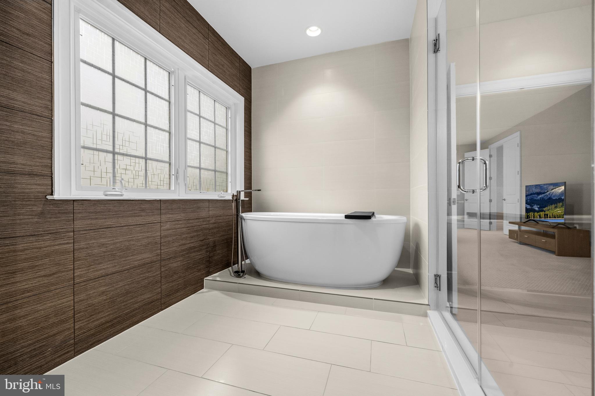 SUMMERHOUSE LANDING - Residential