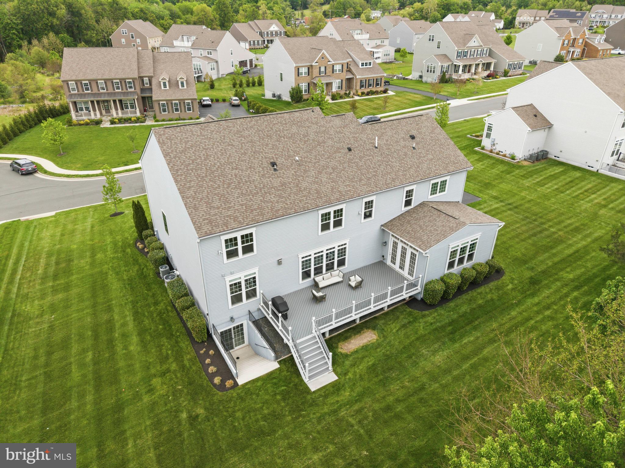 SUMMERHOUSE LANDING - Residential