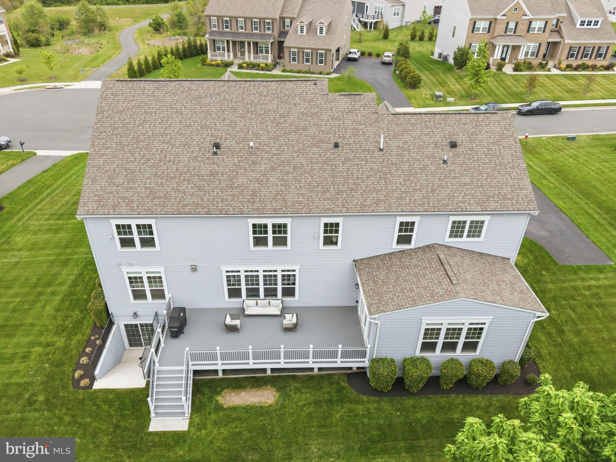 SUMMERHOUSE LANDING - Residential
