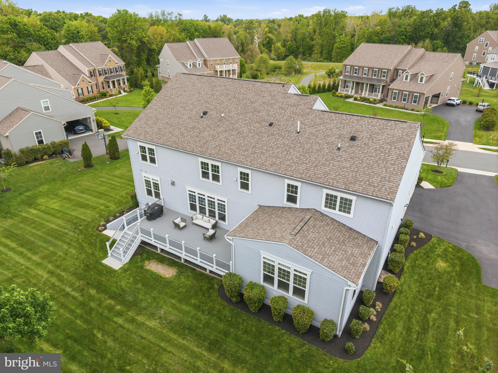 SUMMERHOUSE LANDING - Residential