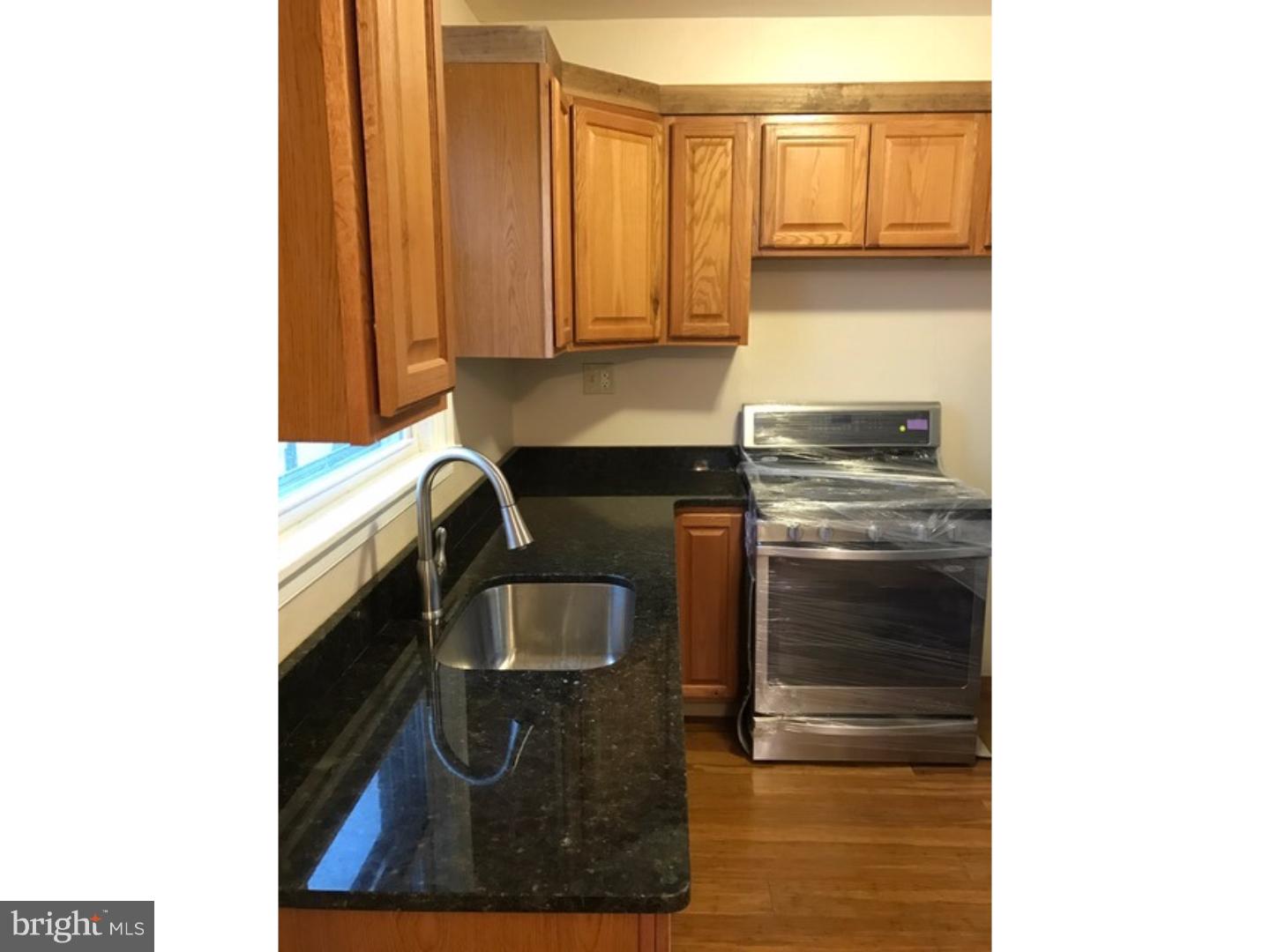 OXFORD CIRCLE - Residential Income