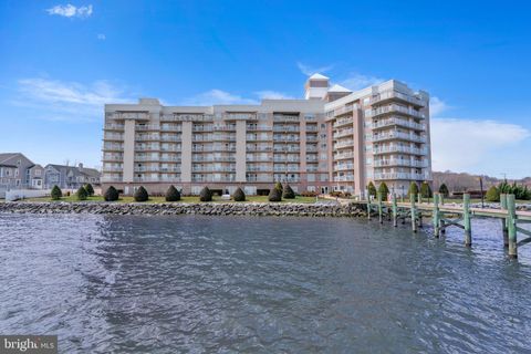 Condo For Sale - 8501 Bayside Road #605<br/> Calvert County, CHESAPEAKE BEACH, MD 20732
