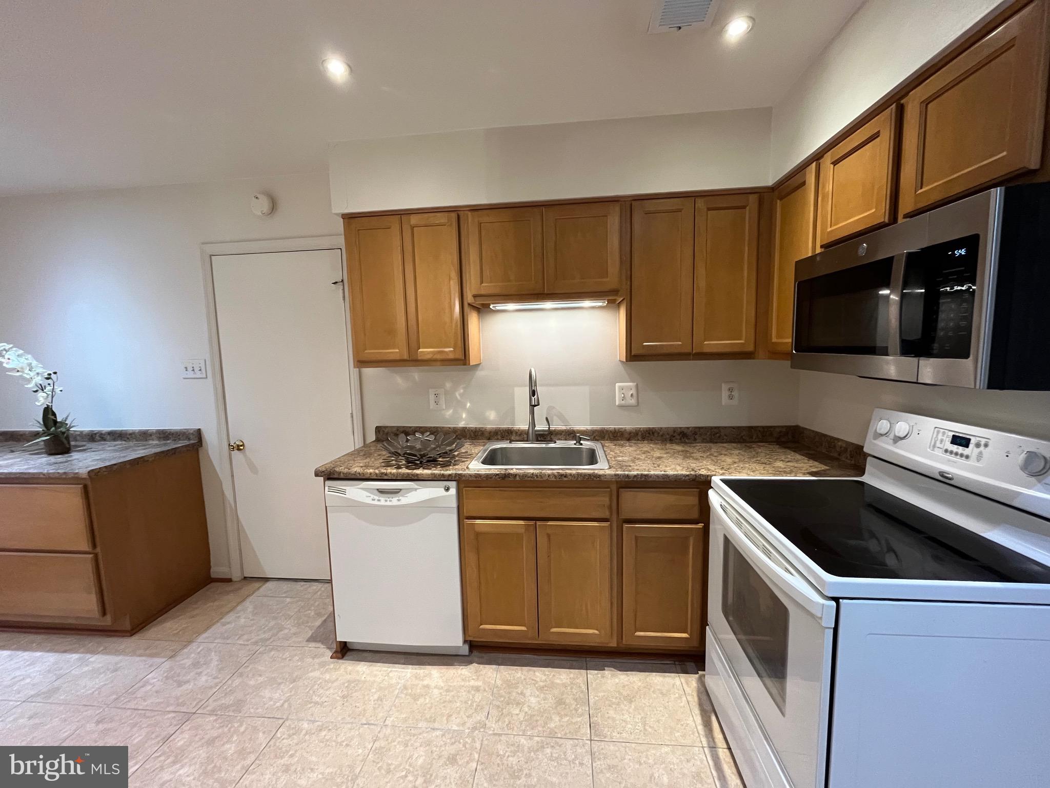 12701 PINECREST ROAD