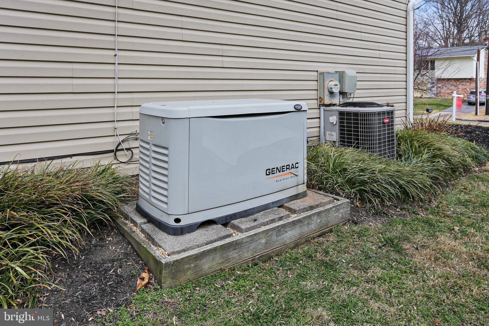 WILTON OAKS - Residential