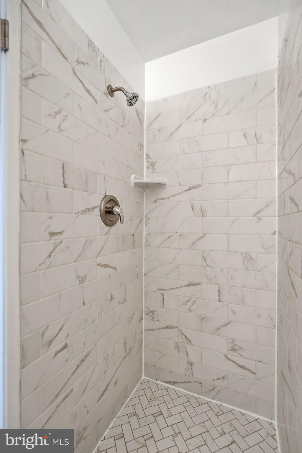 WILLOW HILLS- RESUB PARC - Residential