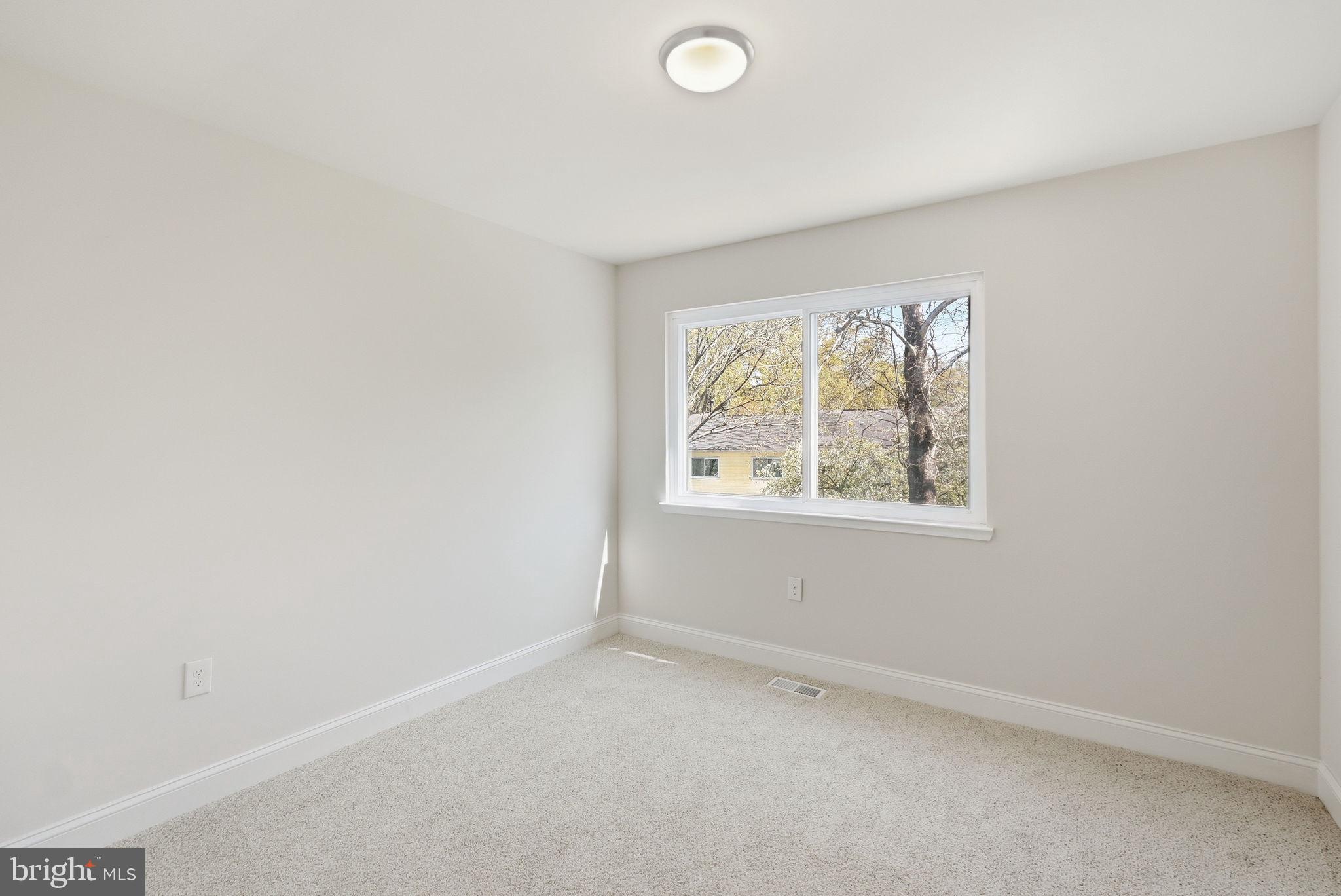 WILLOW HILLS- RESUB PARC - Residential