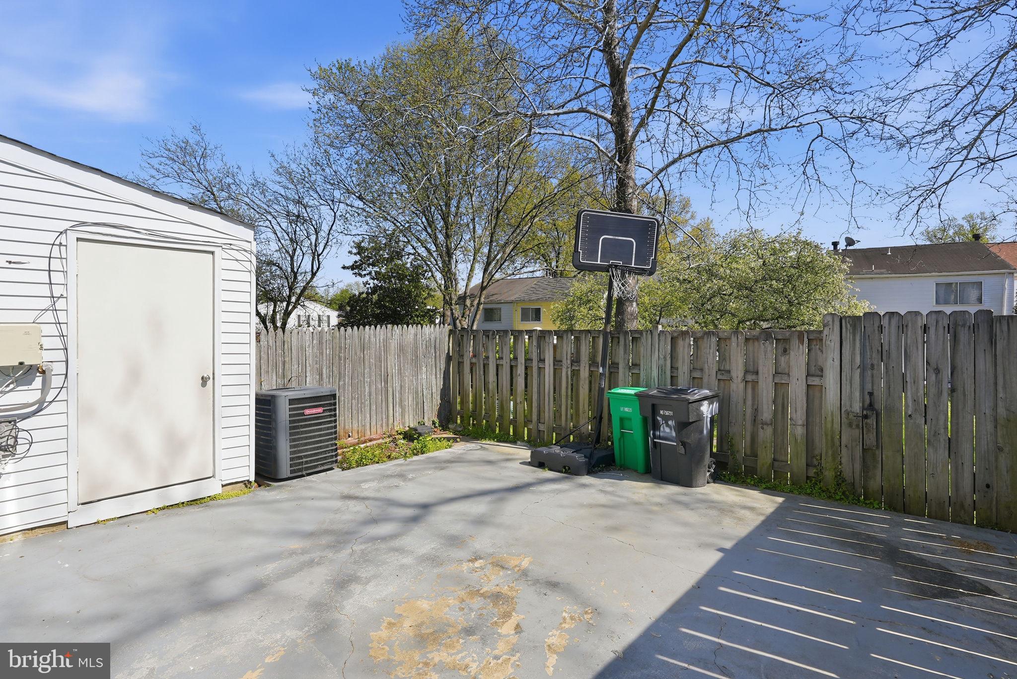 WILLOW HILLS- RESUB PARC - Residential