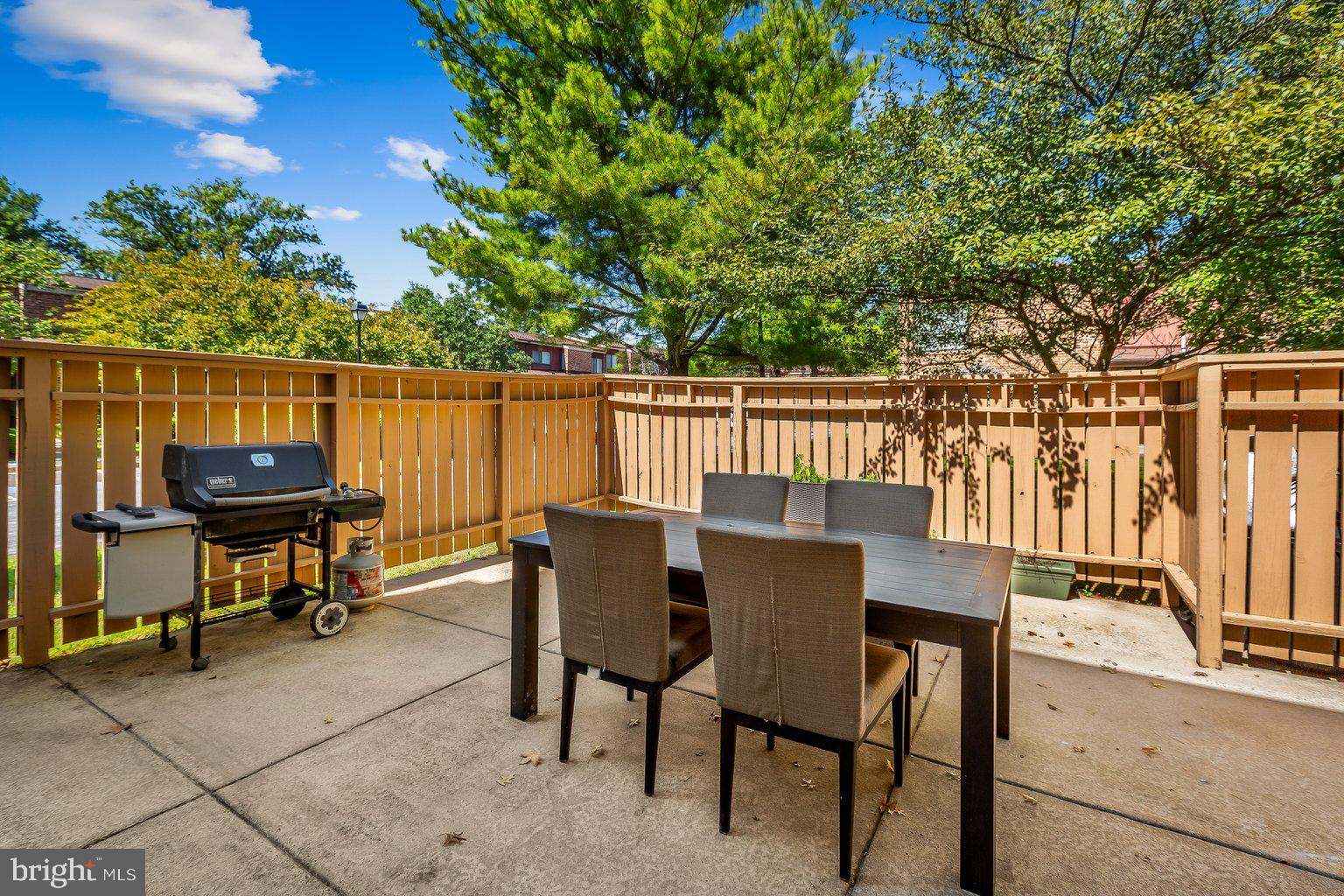 ANNEN WOODS - Residential