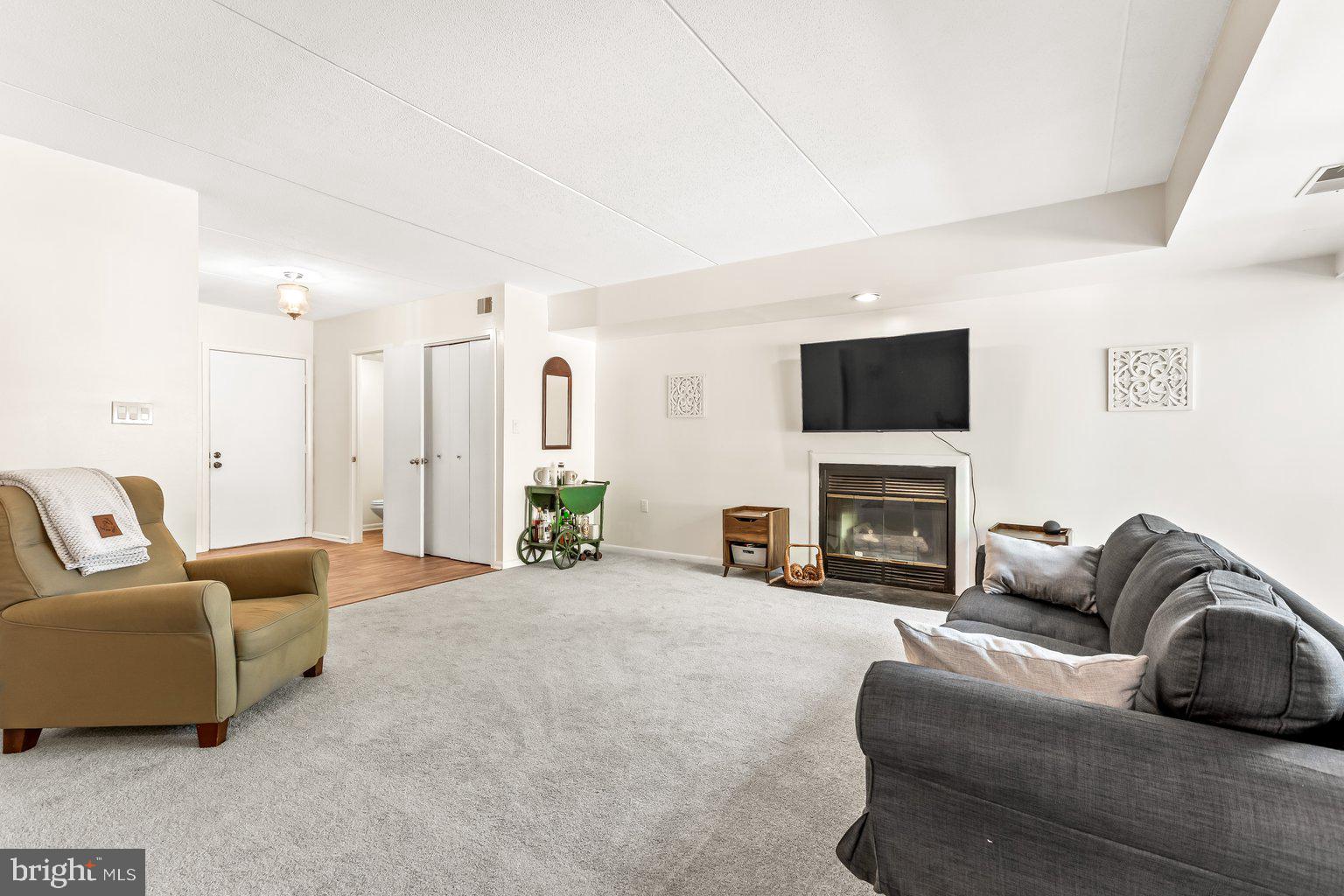 ANNEN WOODS - Residential