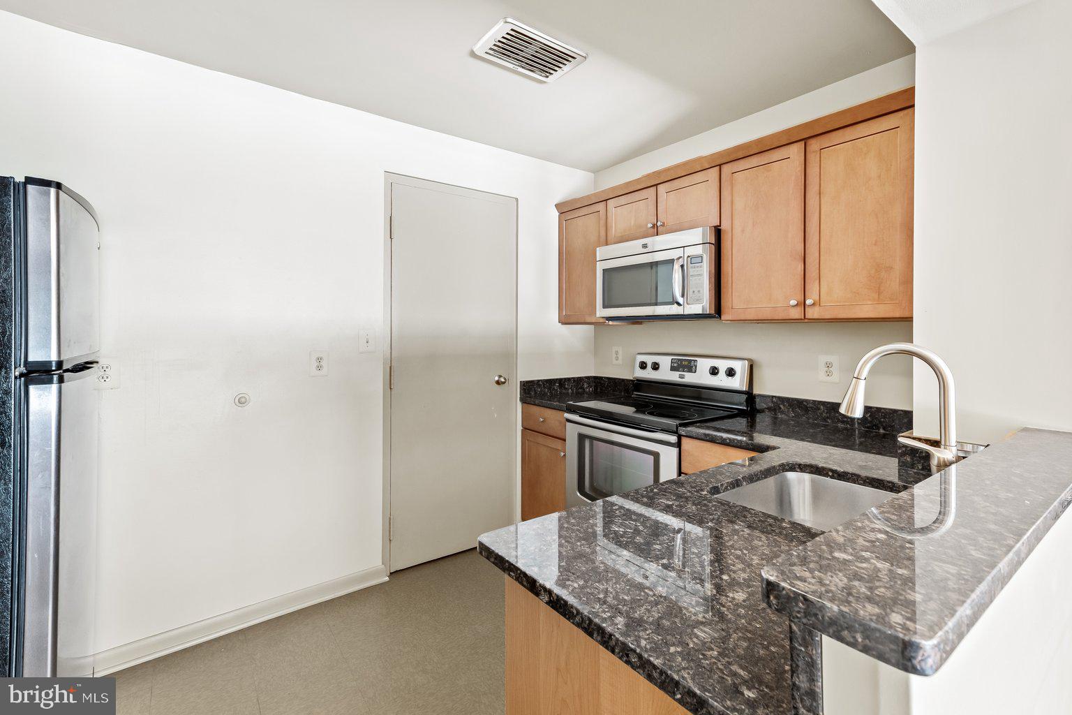 ANNEN WOODS - Residential