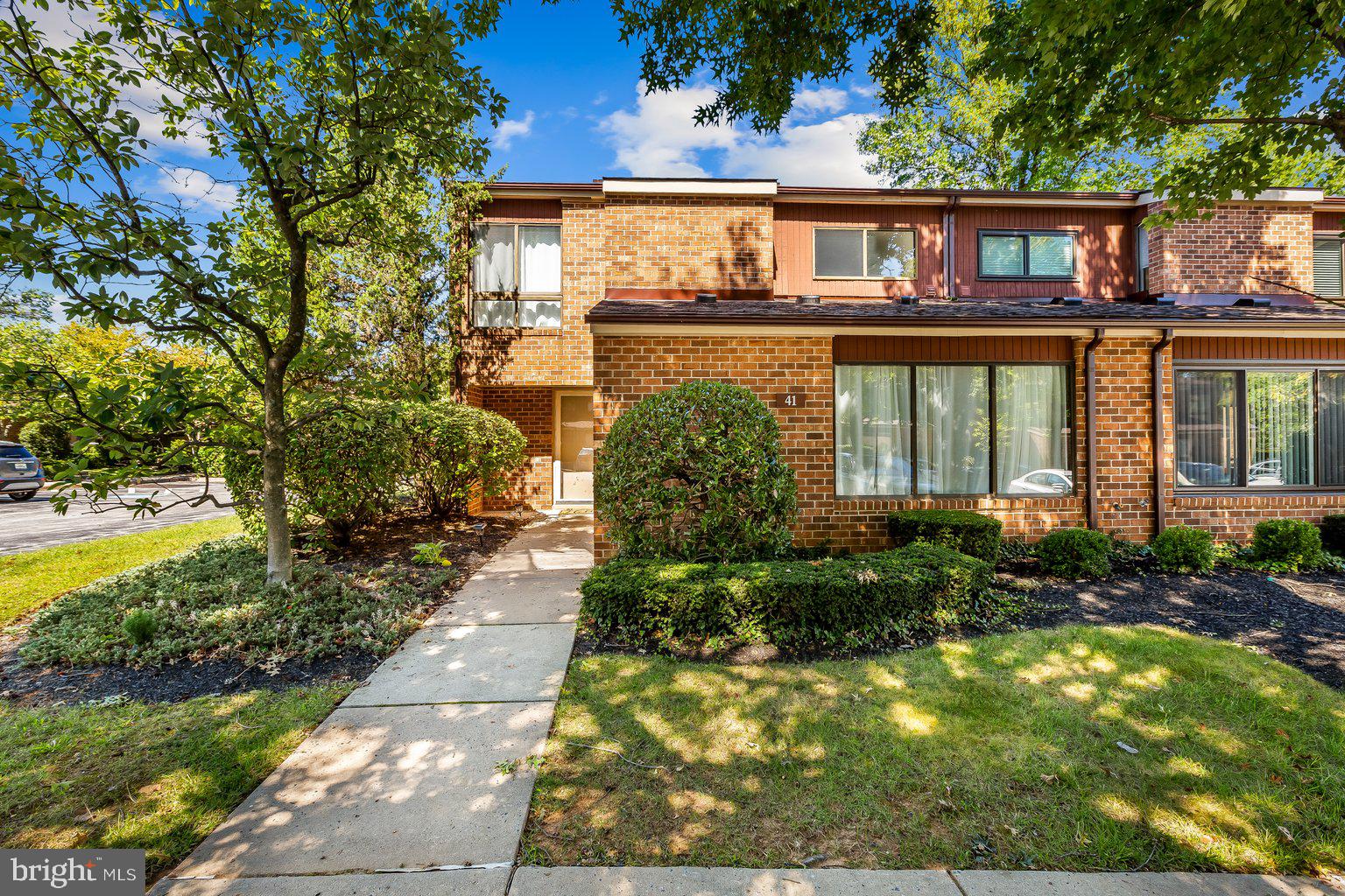 ANNEN WOODS - Residential