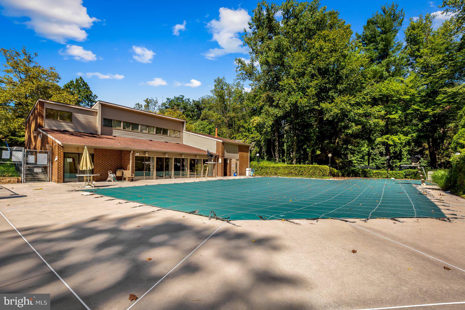 ANNEN WOODS - Residential