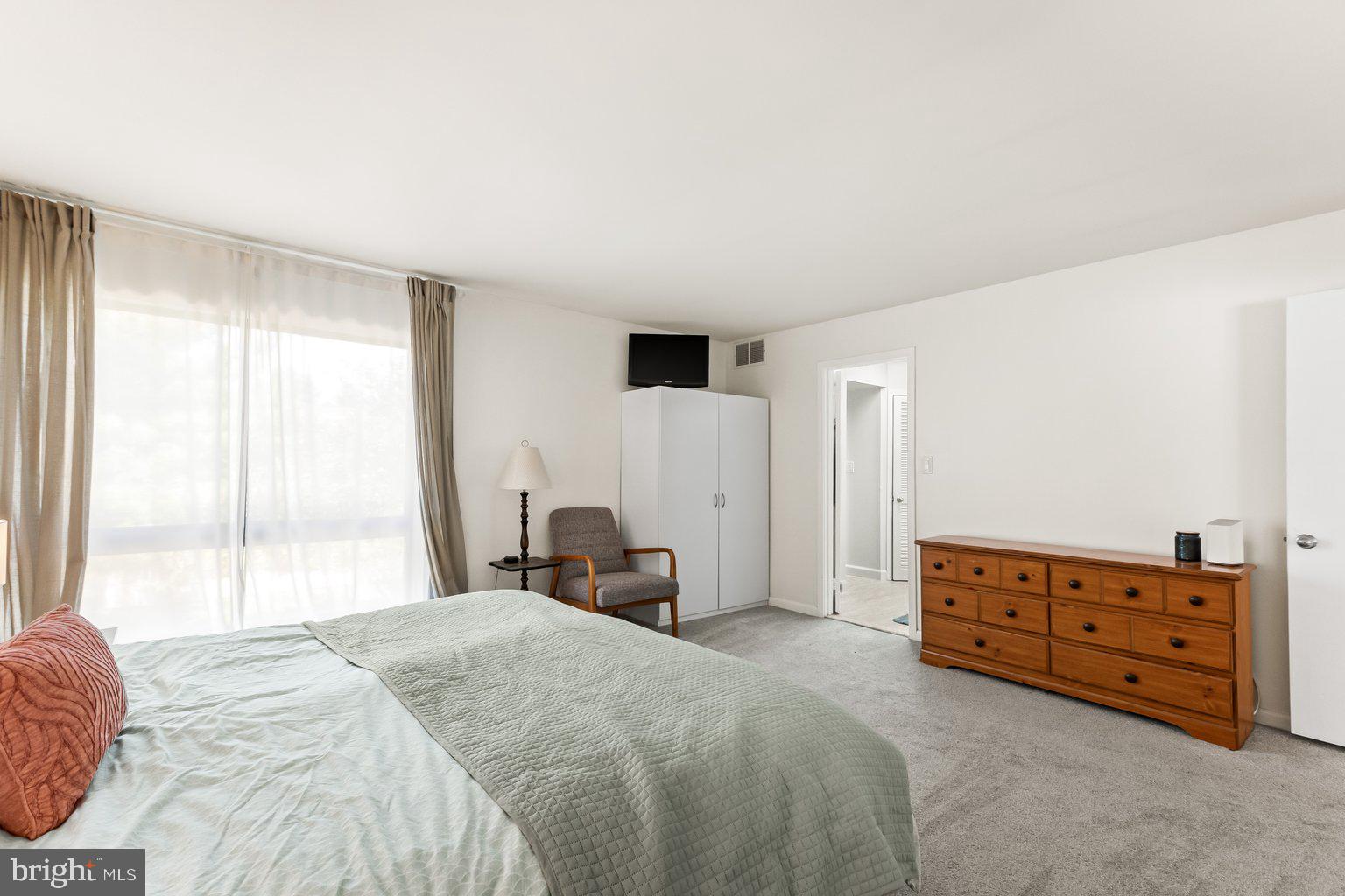 ANNEN WOODS - Residential