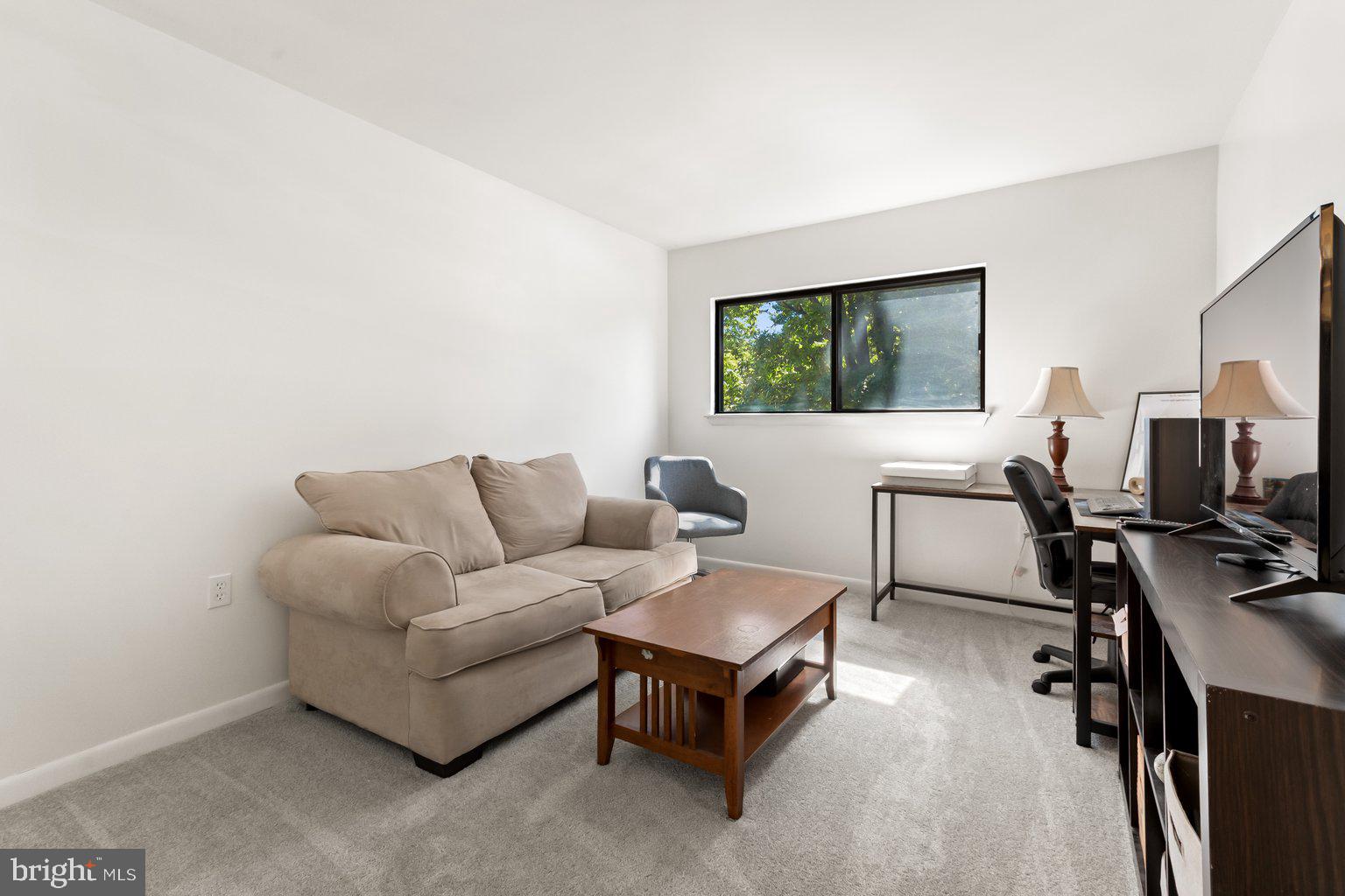 ANNEN WOODS - Residential