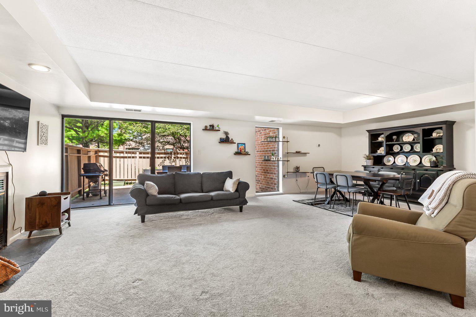 ANNEN WOODS - Residential