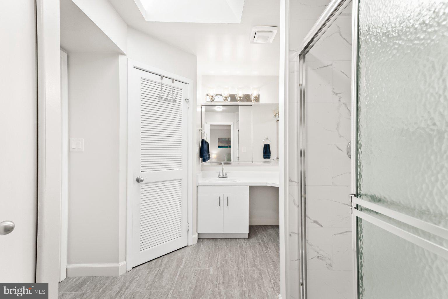 ANNEN WOODS - Residential