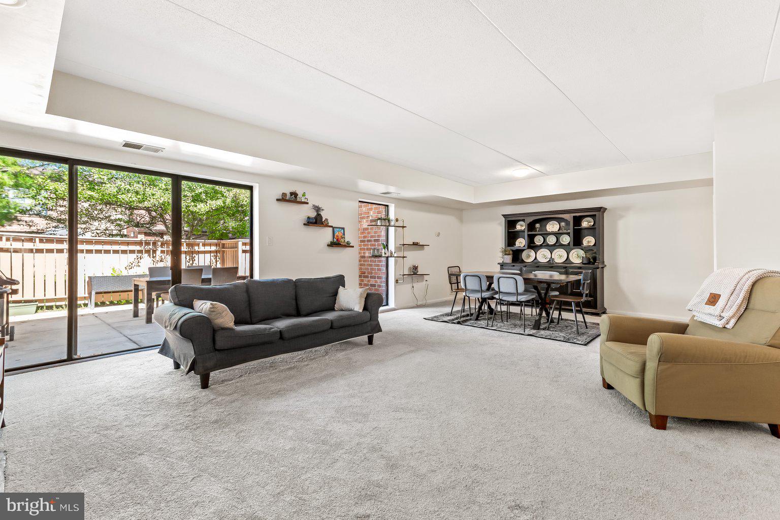 ANNEN WOODS - Residential