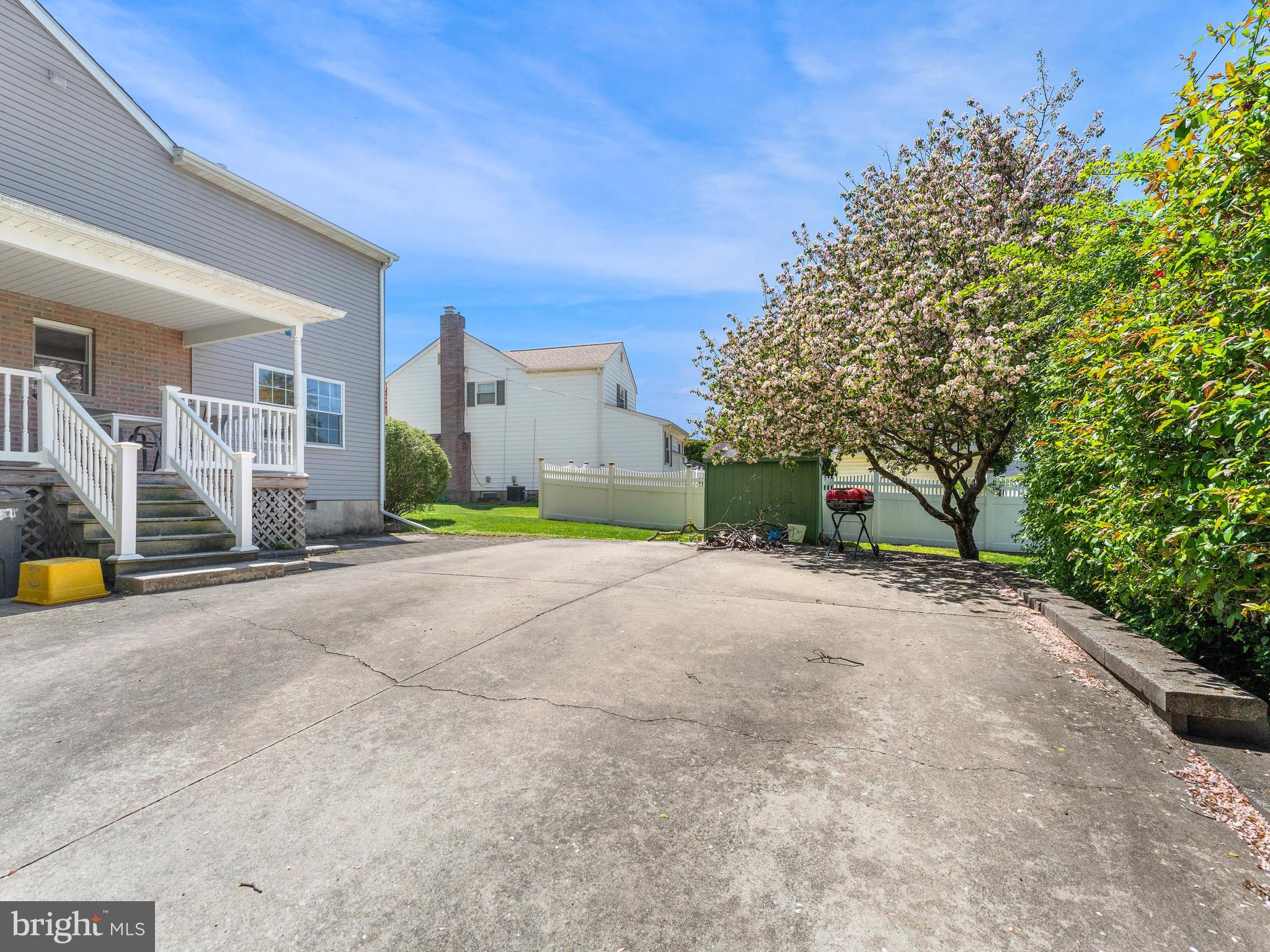 SHEFFIELD VIL - Residential