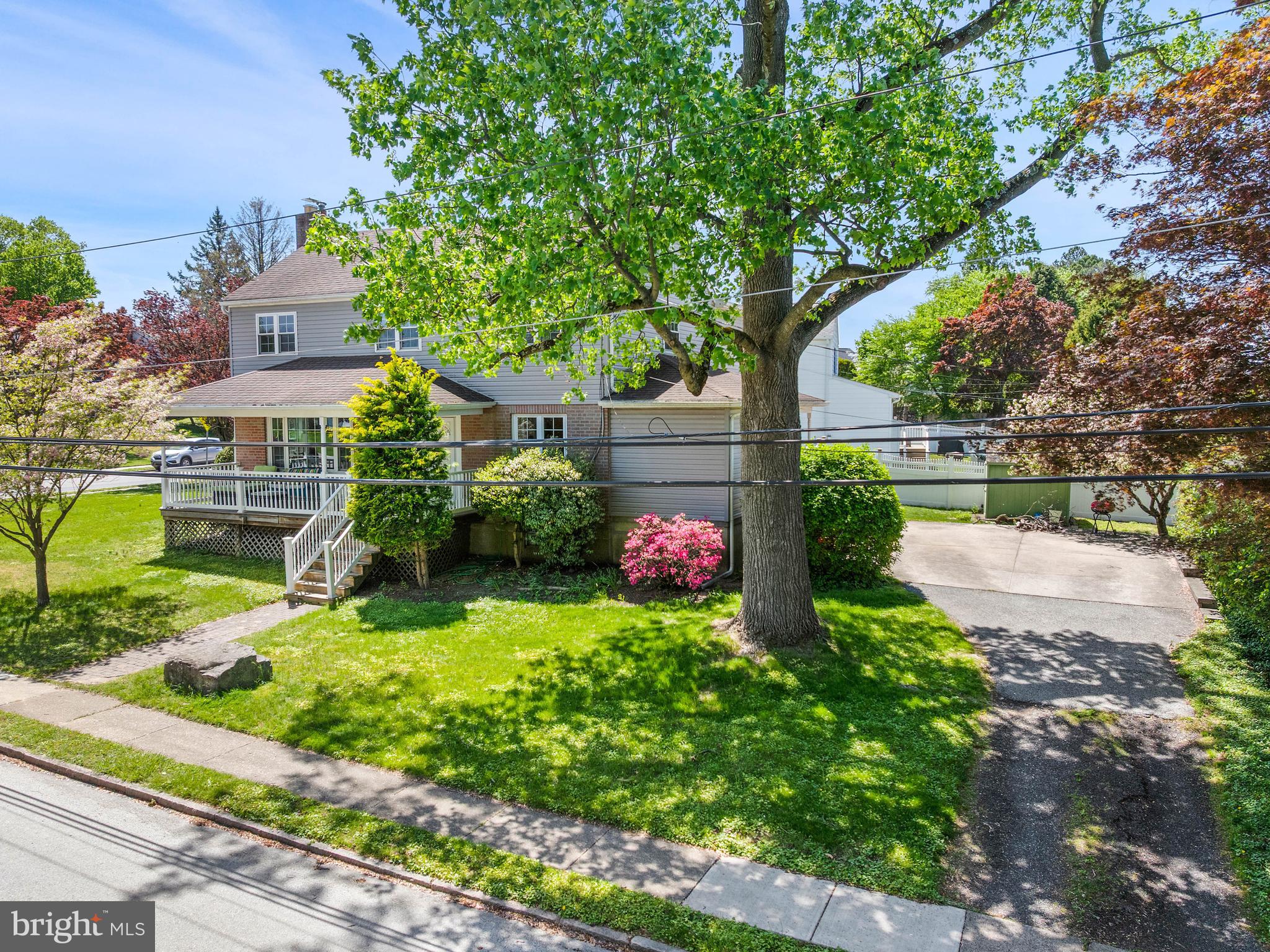 SHEFFIELD VIL - Residential