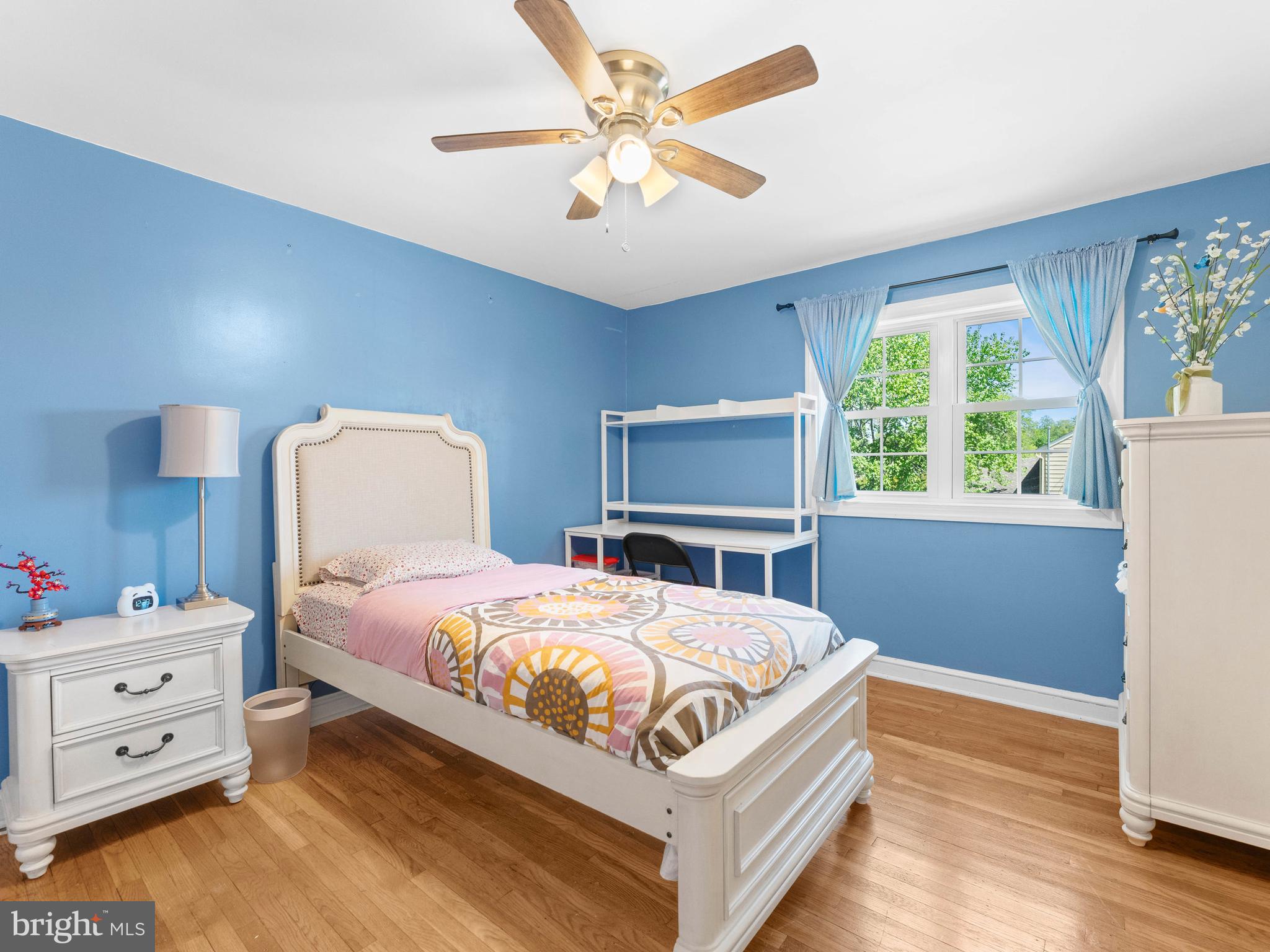 SHEFFIELD VIL - Residential