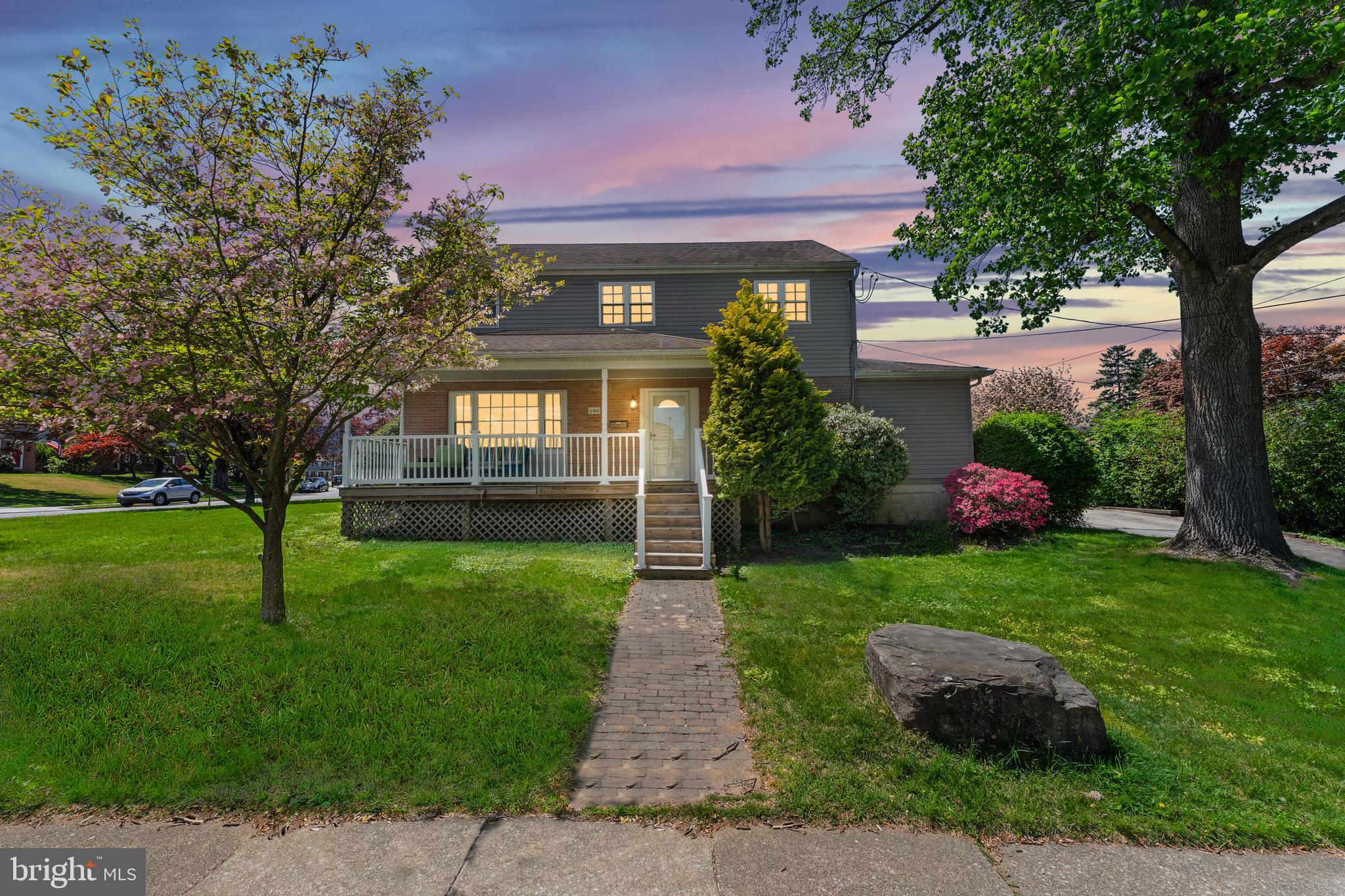 SHEFFIELD VIL - Residential