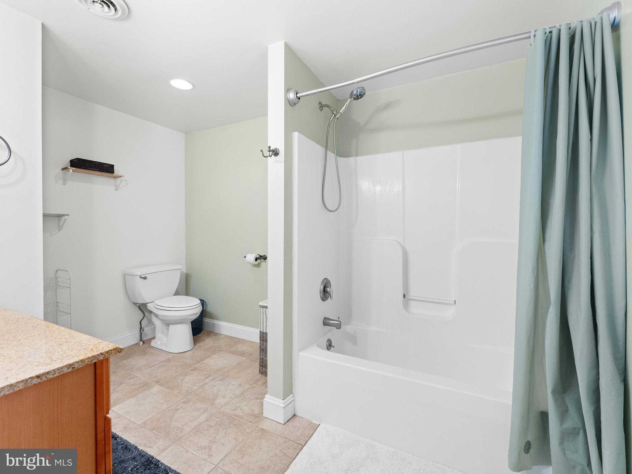 SHEFFIELD VIL - Residential