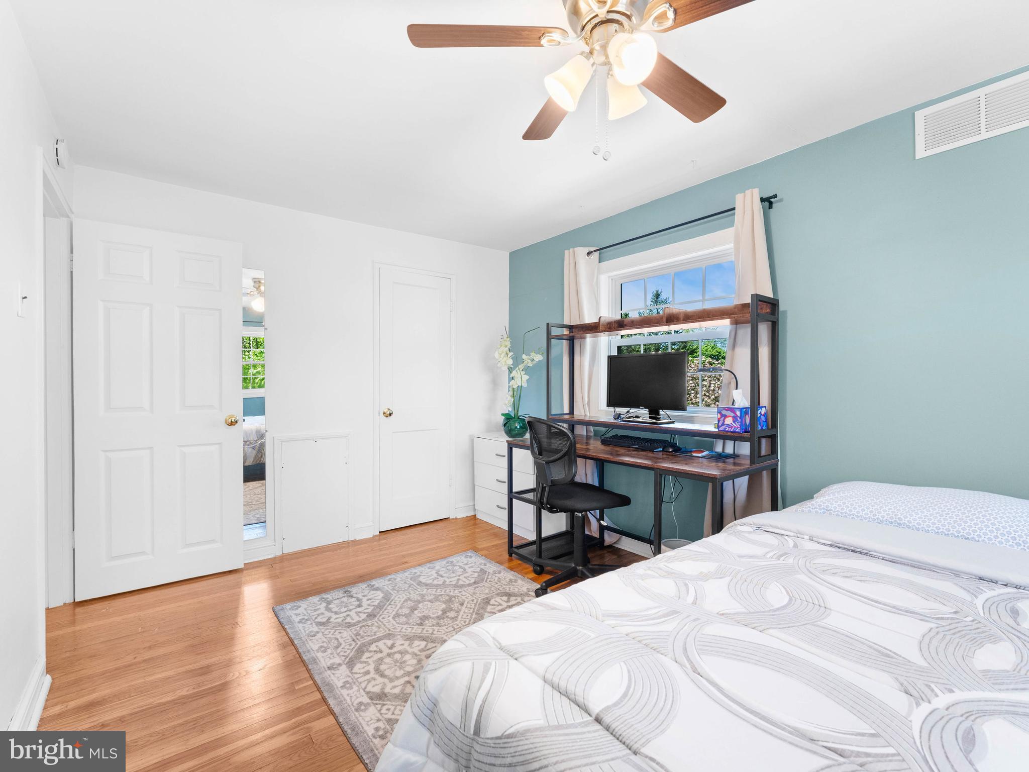 SHEFFIELD VIL - Residential