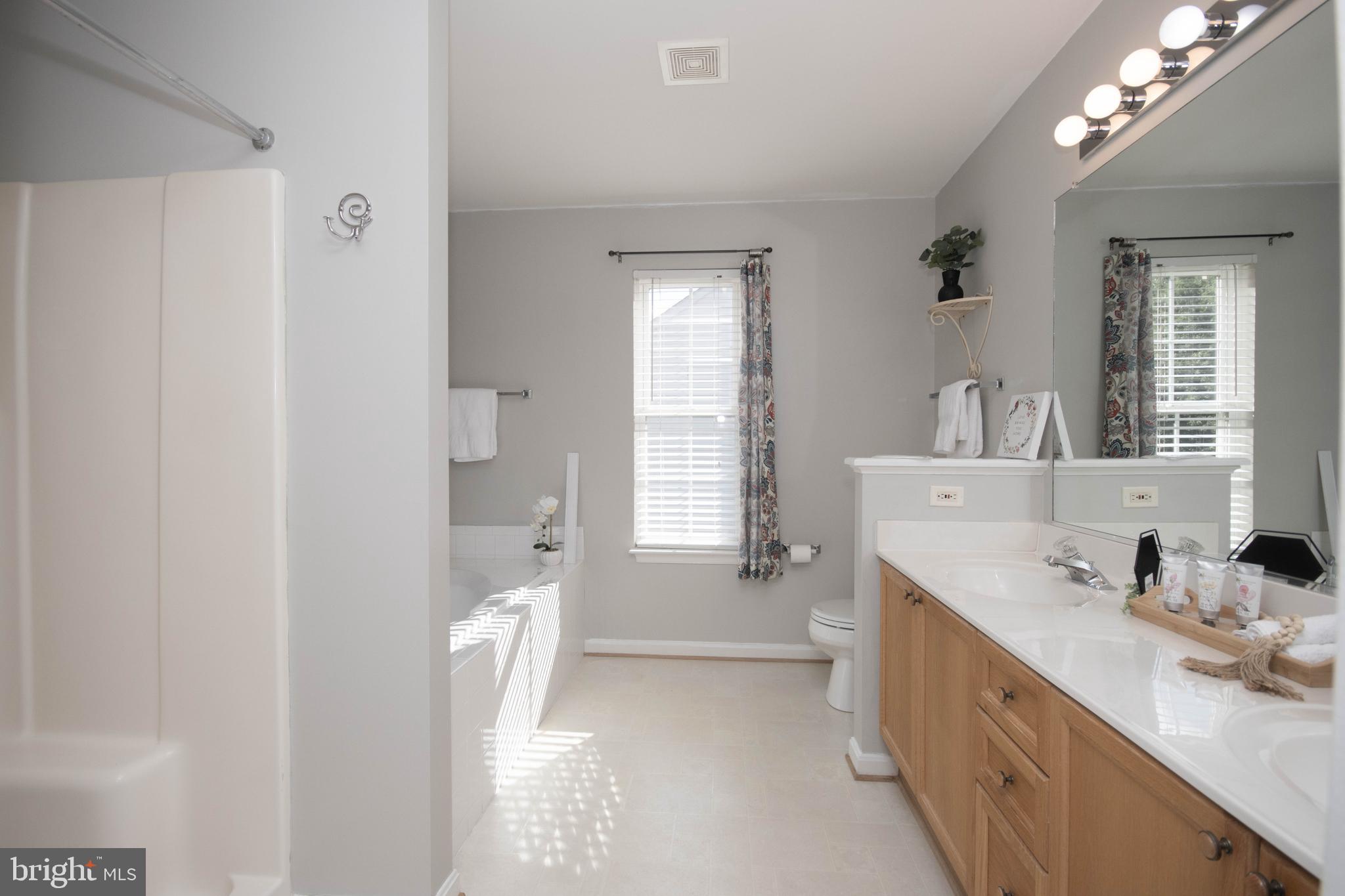 PELHAM'S CROSSING - Residential