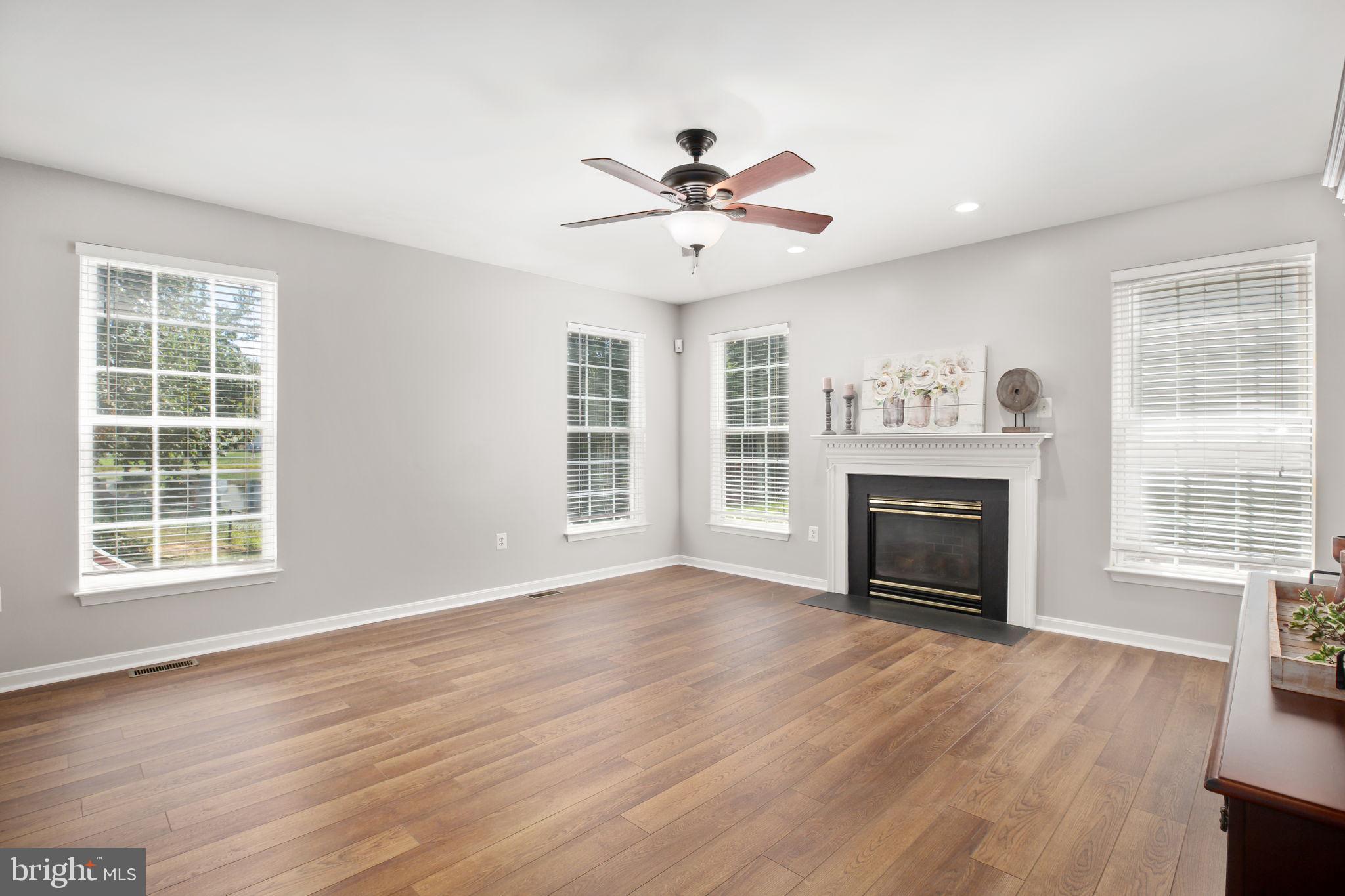 PELHAM'S CROSSING - Residential