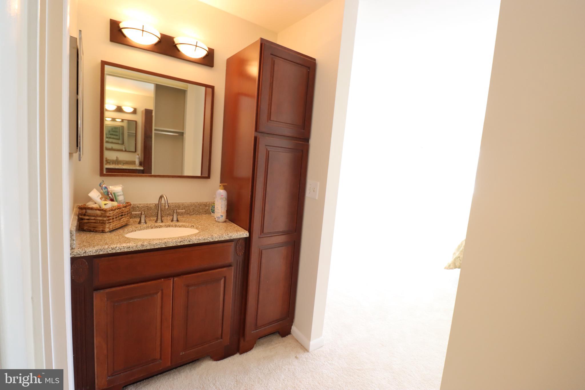 TOWN CENTER - Residential Lease