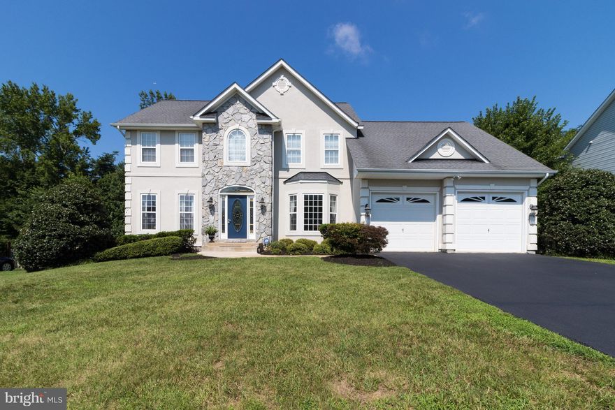 Gorgeous Colonial boasting over 4,000 sq/ft Of Light Filled Living Space In Sought-after Augustine, Features Spacious Gourmet Kitchen Huge Center Island, New Hardwoods & Carpet, 5 Bedrooms, 3.5 Baths, Rear Deck & Patio, Finished Lower Level w/Full Bath, Loads of Storage, Amenities, include Golf, Swimming Pool, Walking Paths & More, Ideal location minutes to I95 & Quantico. A Must See!