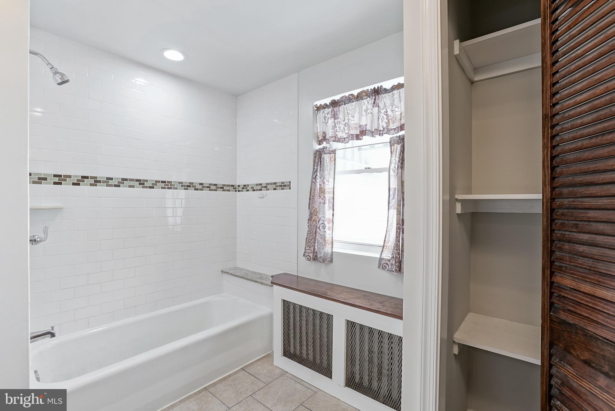 WEST PASSYUNK - Residential